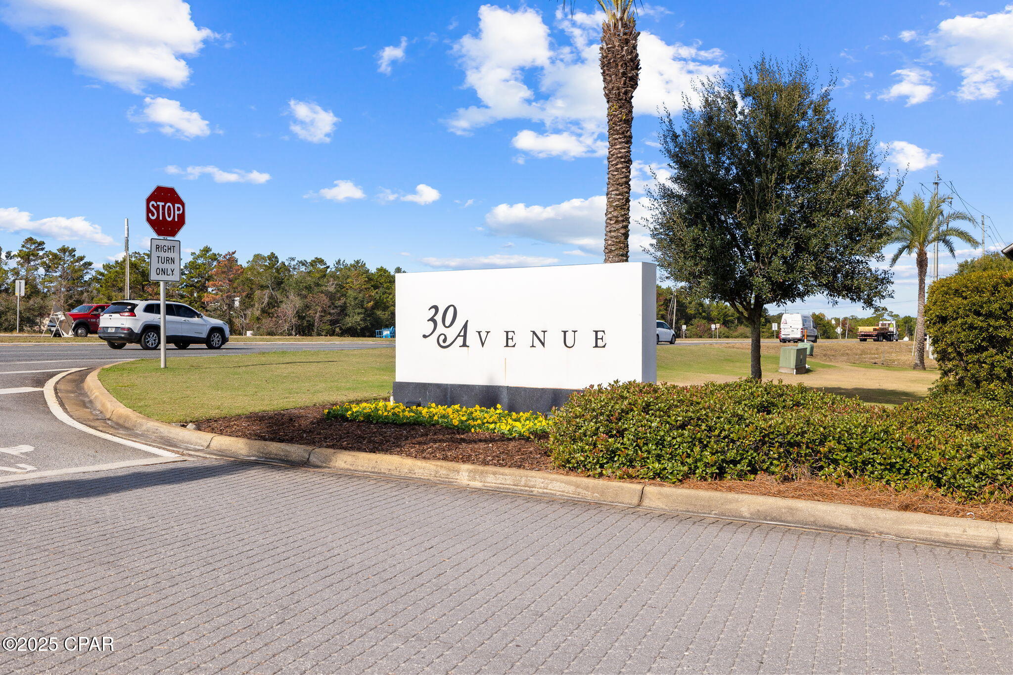 Image 9 For 127 Lakeshore Drive