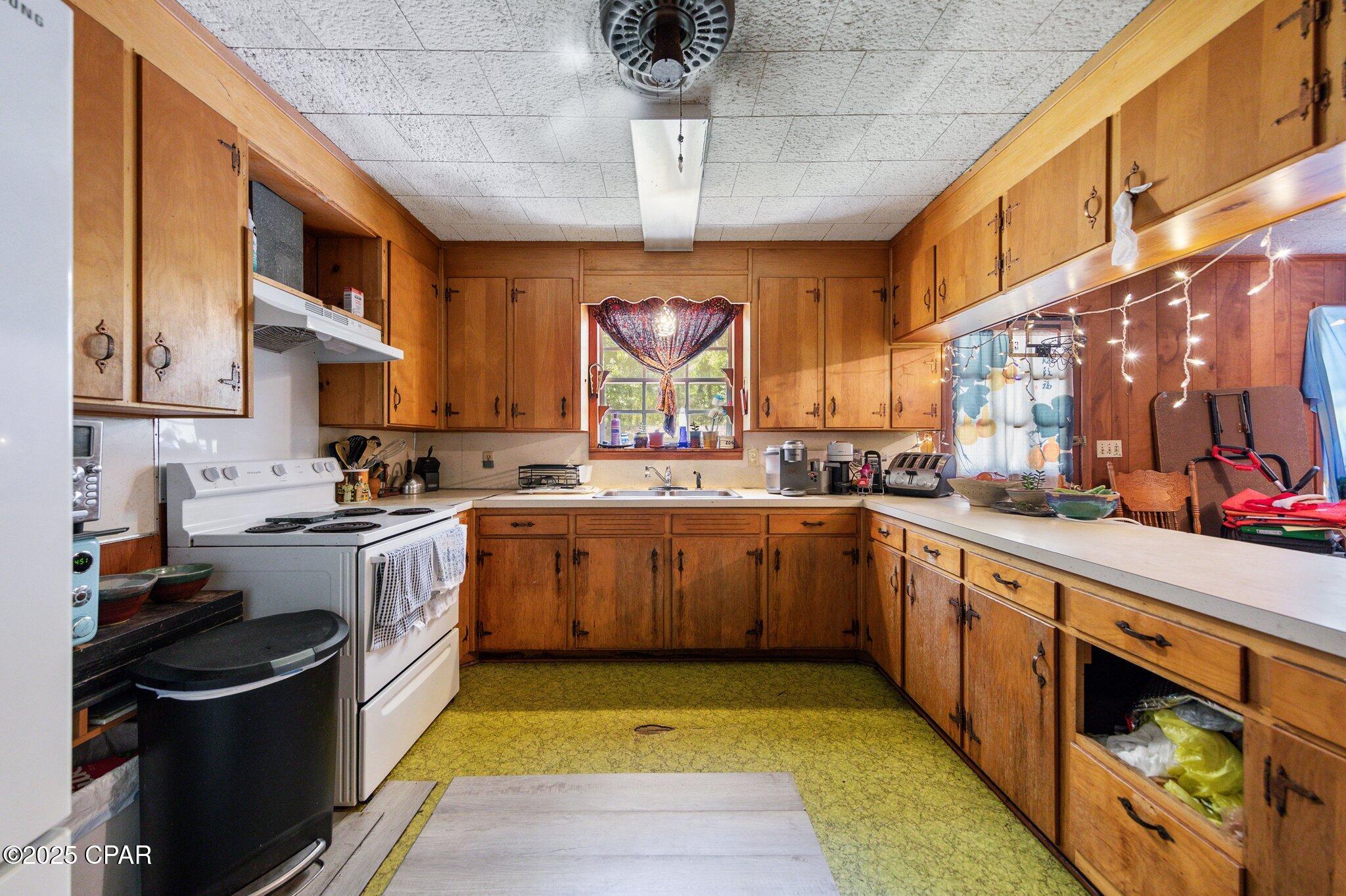 7485 Munson Highway, Milton, Florida image 5
