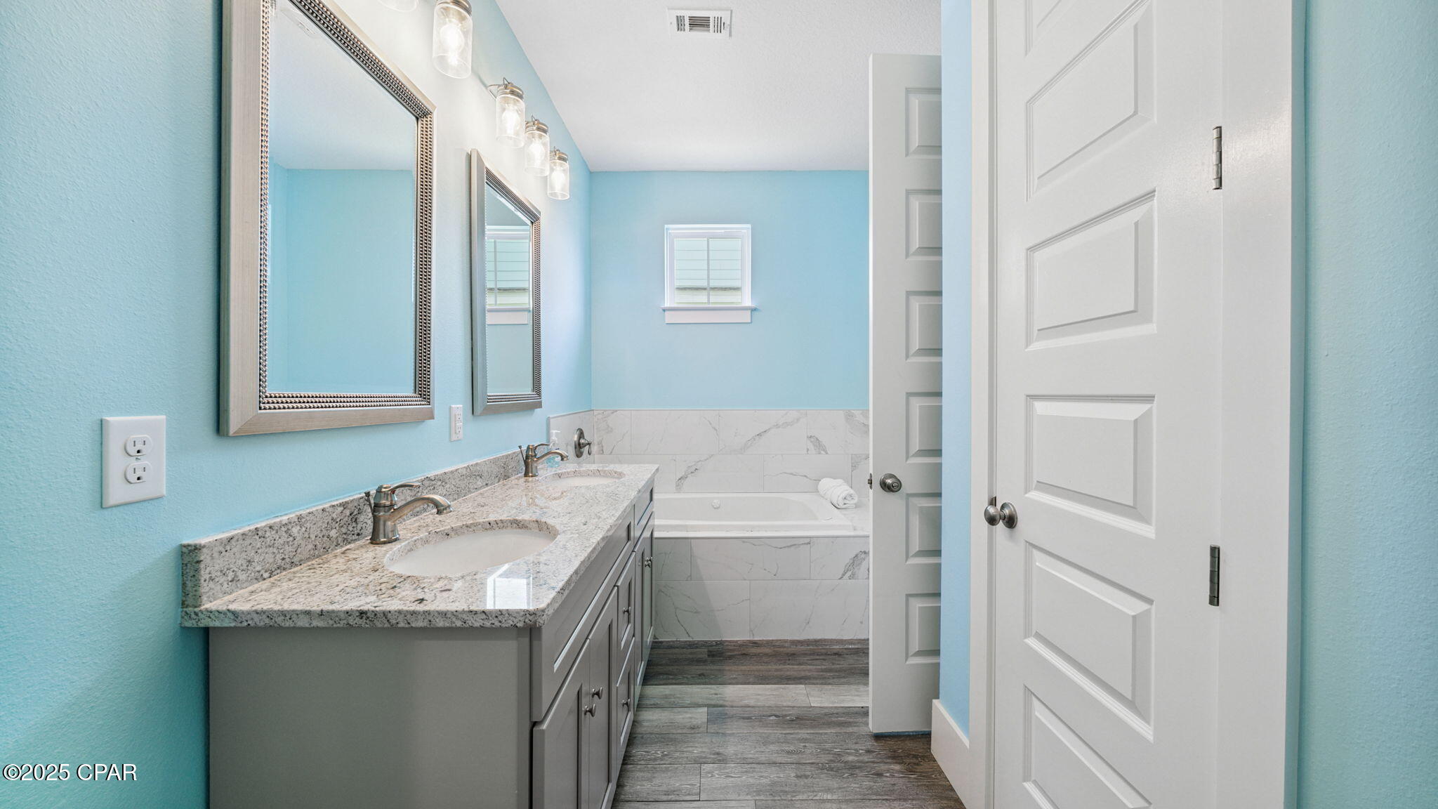 6320 N Lagoon Drive, Panama City, Florida image 11