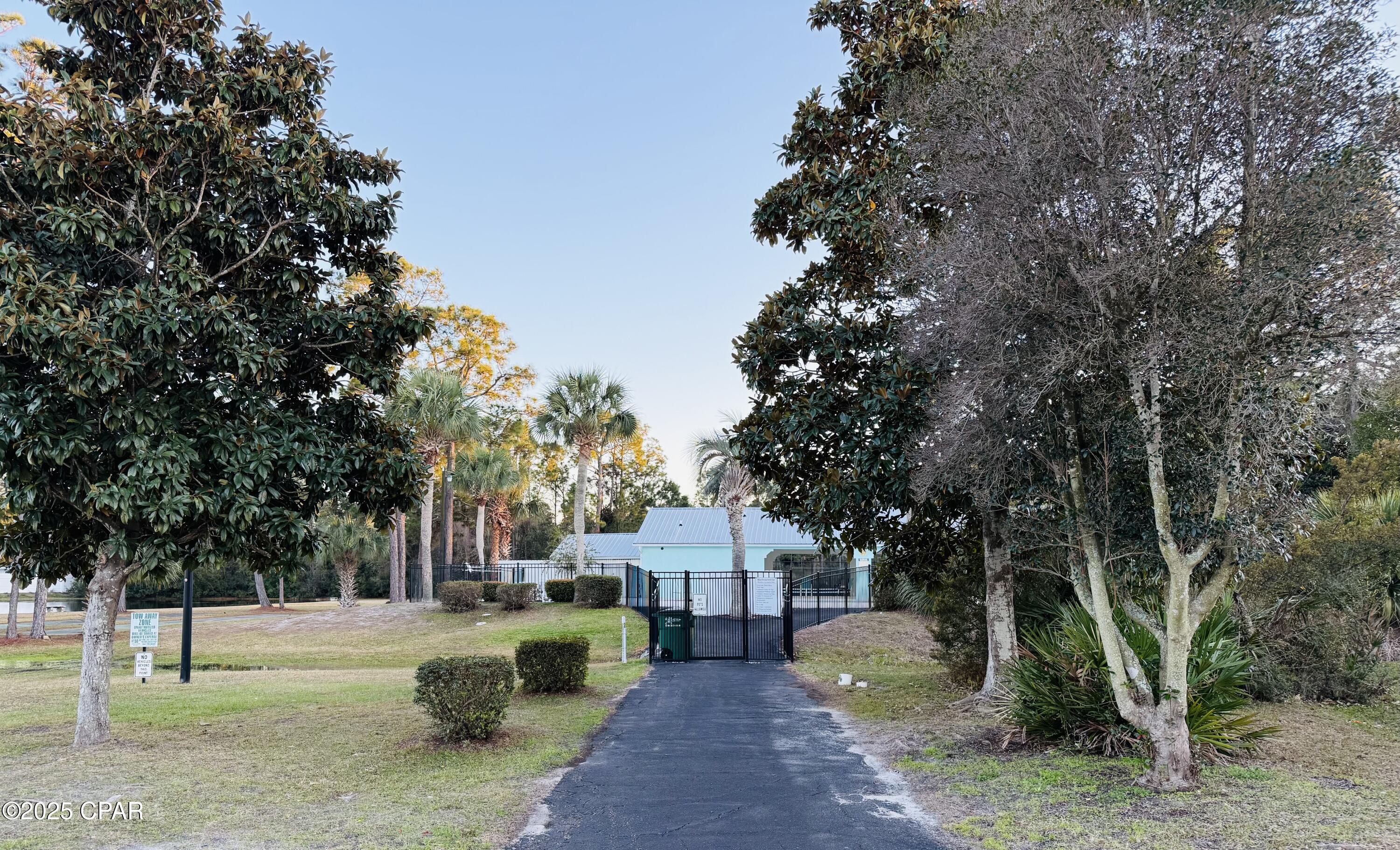 Image 3 For 6509 Harbour Boulevard