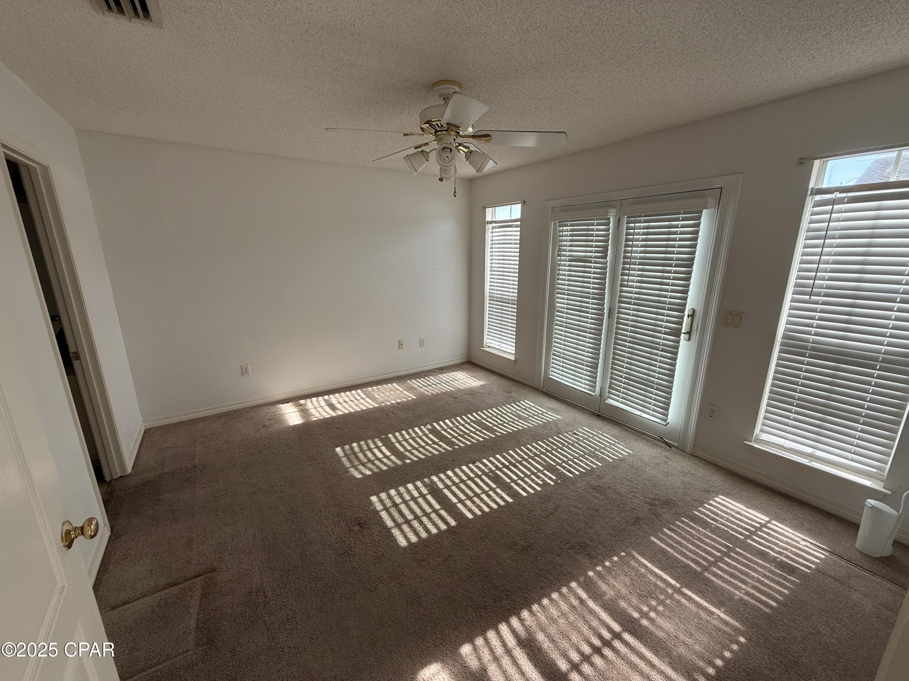 Image 7 For 212 Argonaut Street