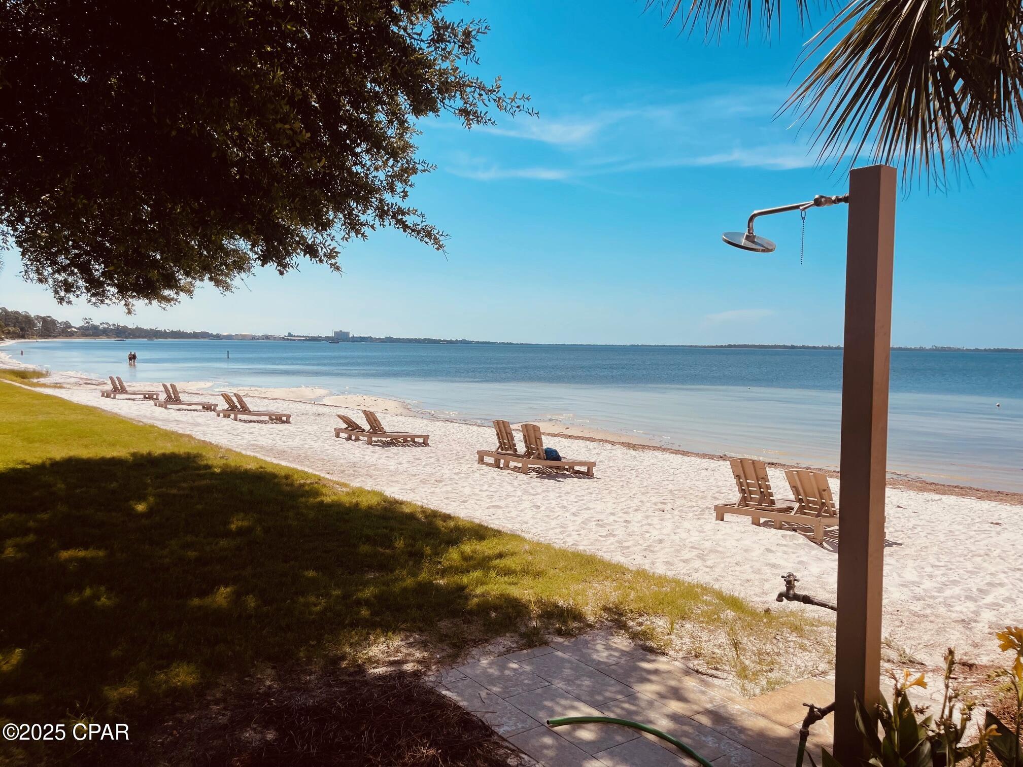 Image 2 For 2100 Beach Drive J201
