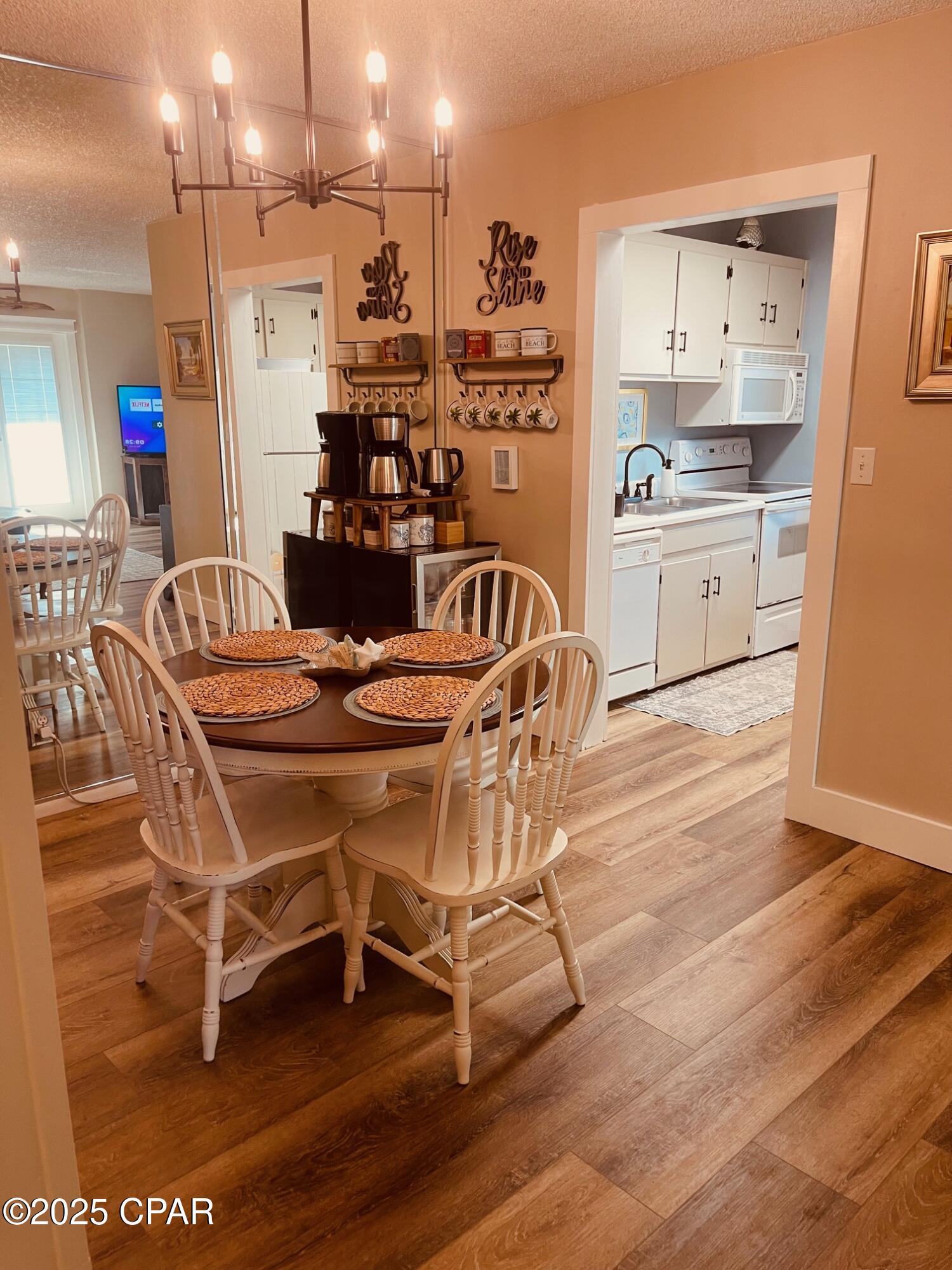 Image 9 For 2100 Beach Drive J201