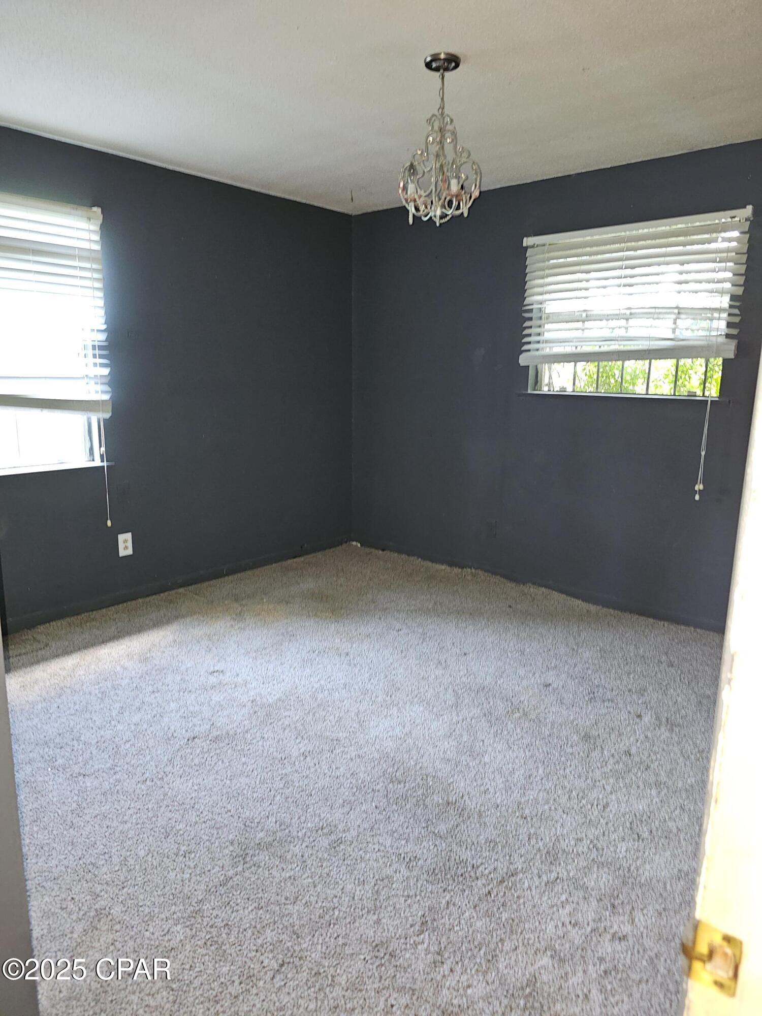 Image 10 For 418 Comet Avenue