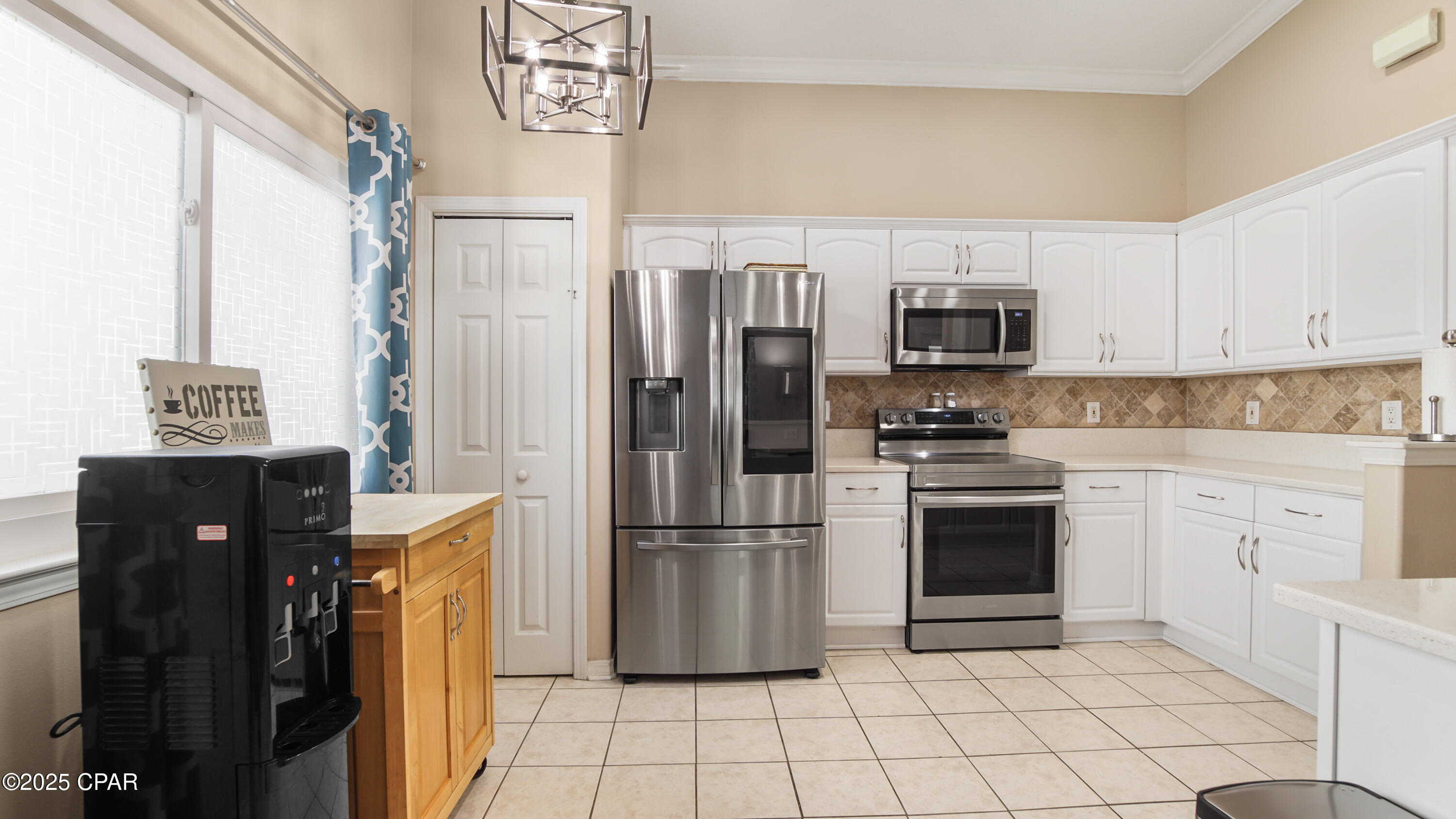 Image 19 For 230 Summerwood Drive