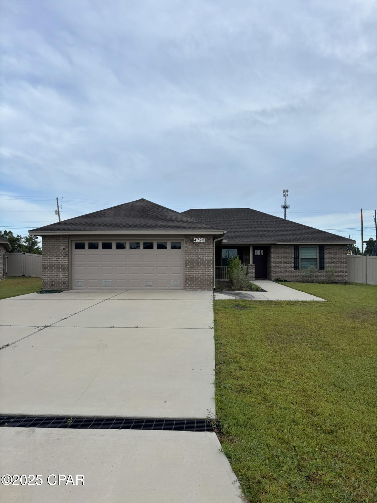 Listing Details for 4728 Bylsma Circle, Panama City, FL 32404
