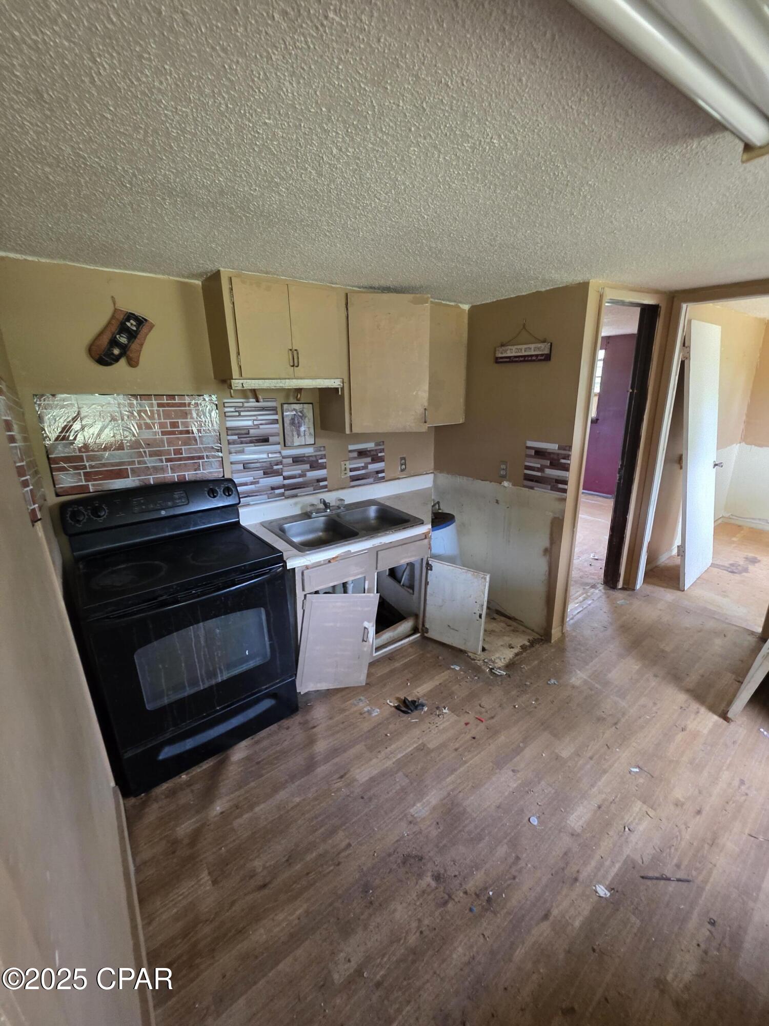 6285 Hartsfield Road, Greenwood, Florida image 6