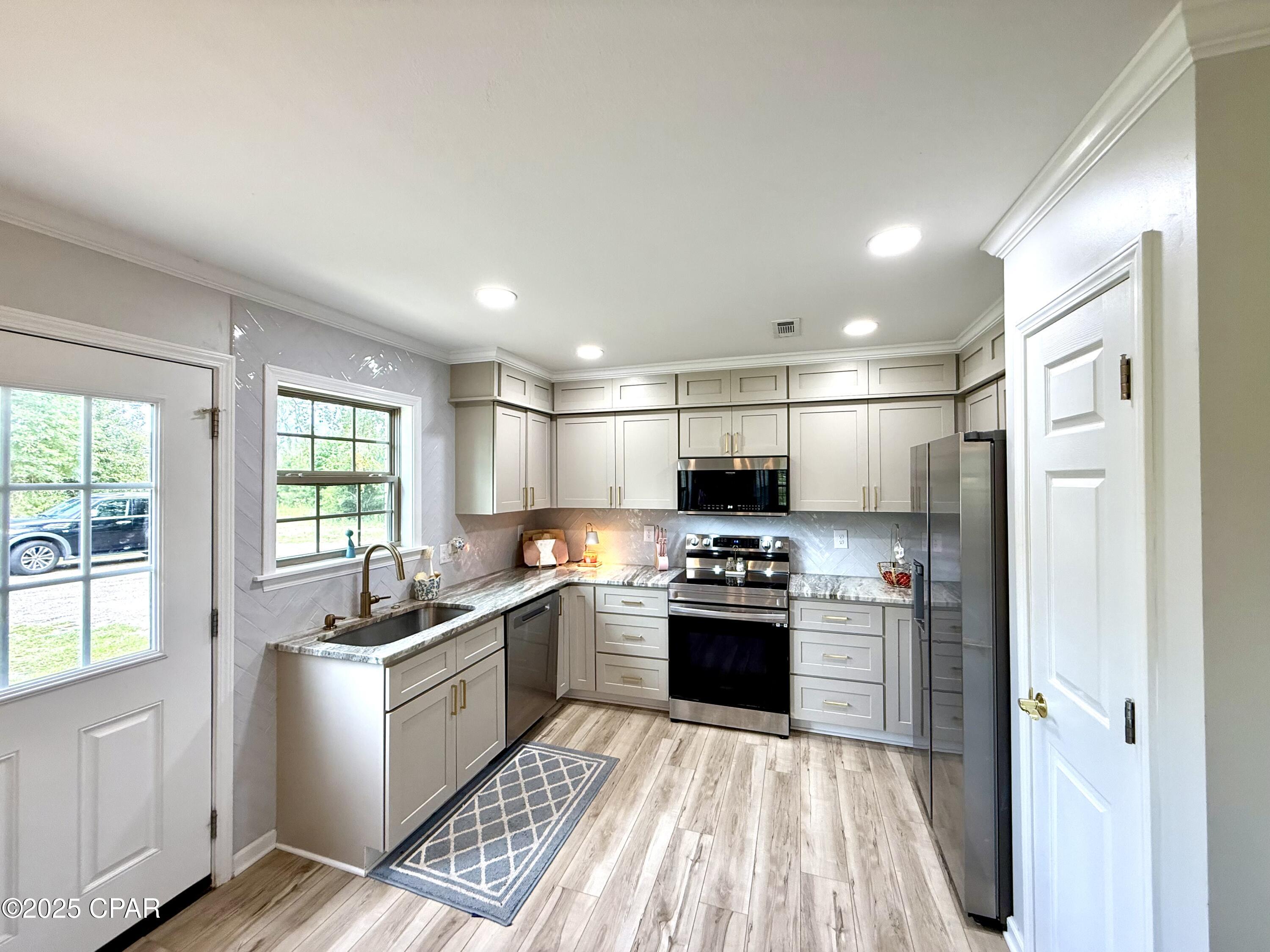 2666 Indian Springs Road, Marianna, Florida image 13