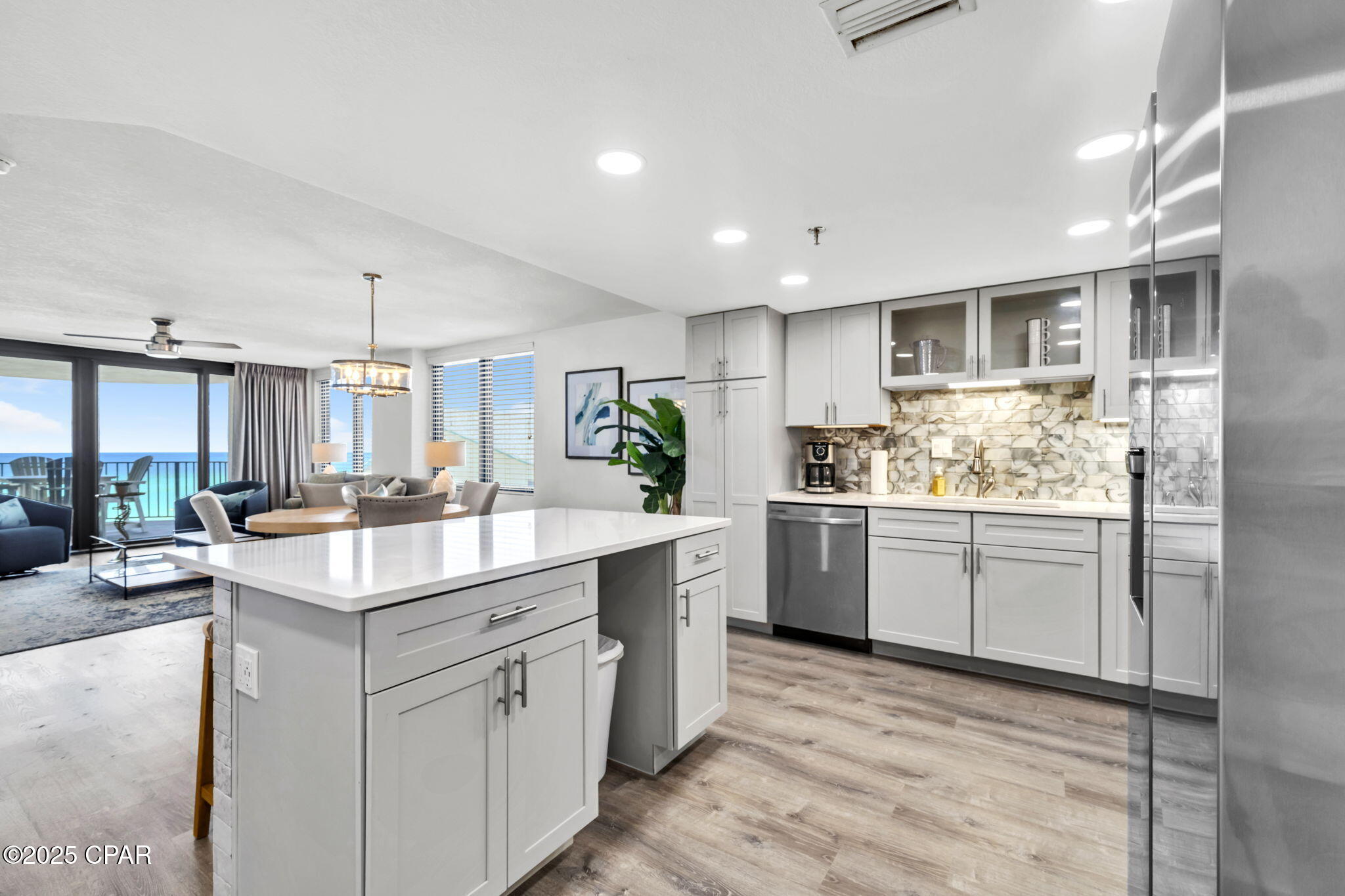 6201 Thomas Drive #409, Panama City, Florida image 4