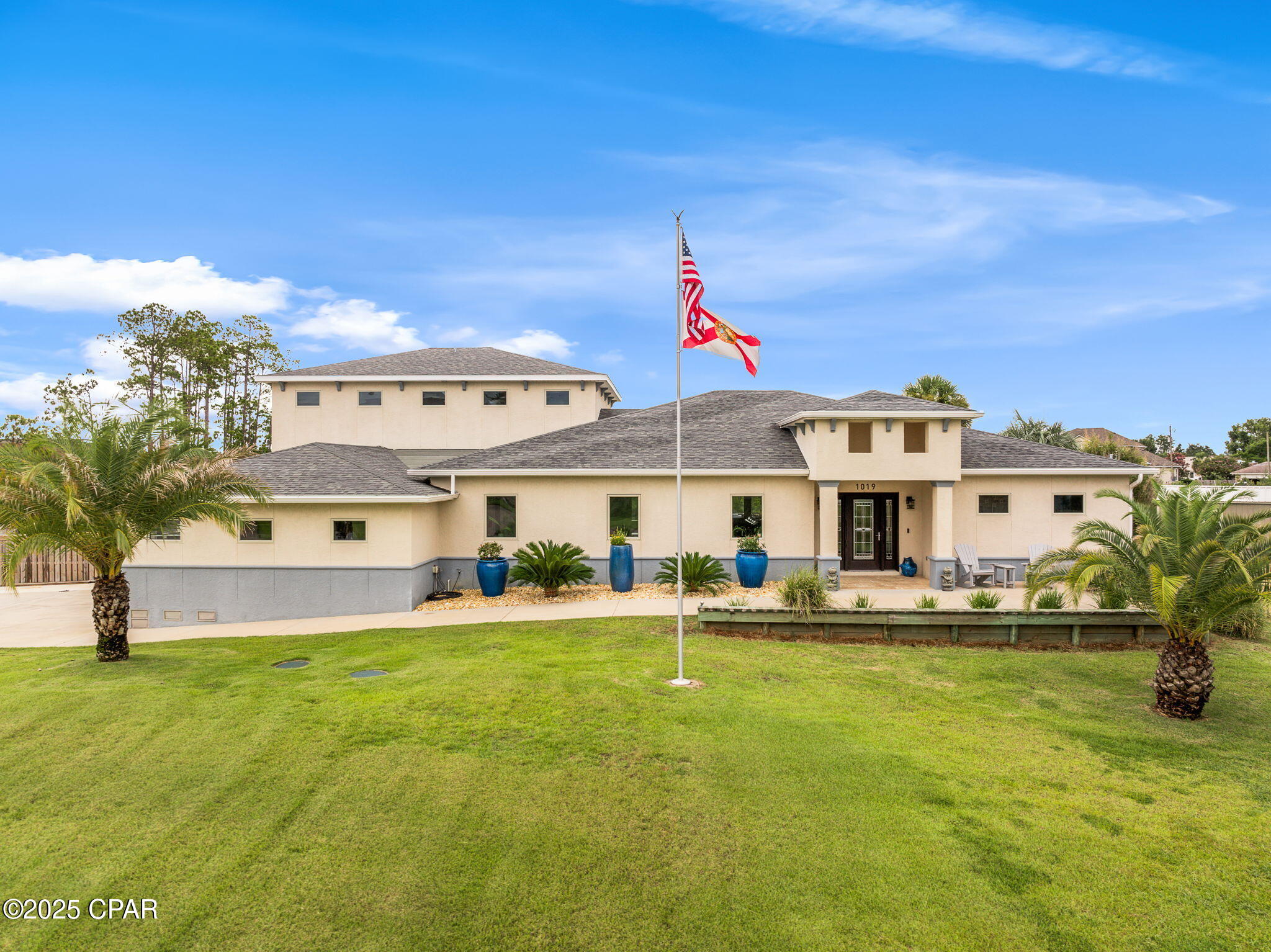 1019 Sunset Lane