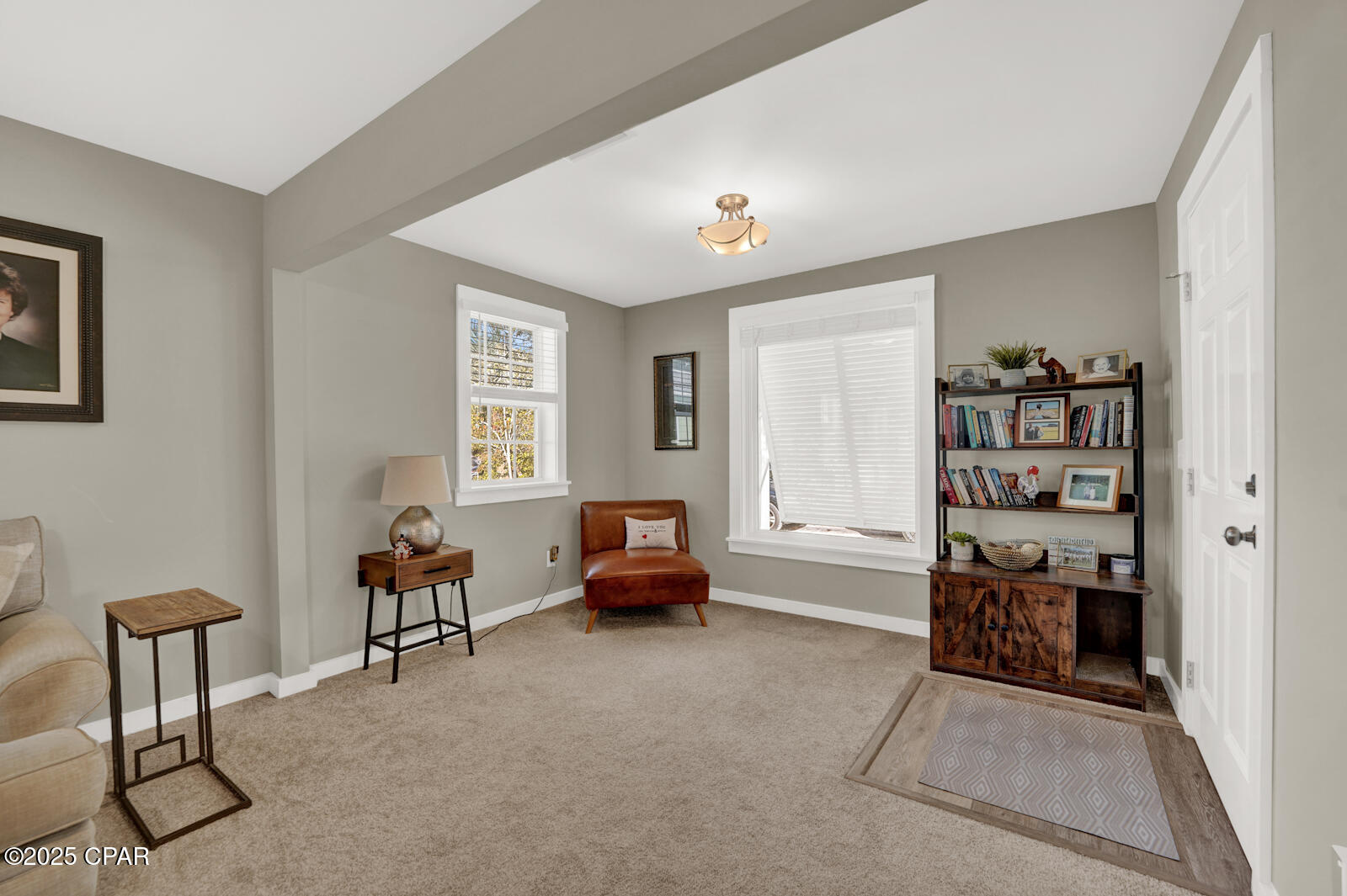 Image 12 For 1611 Lake Avenue
