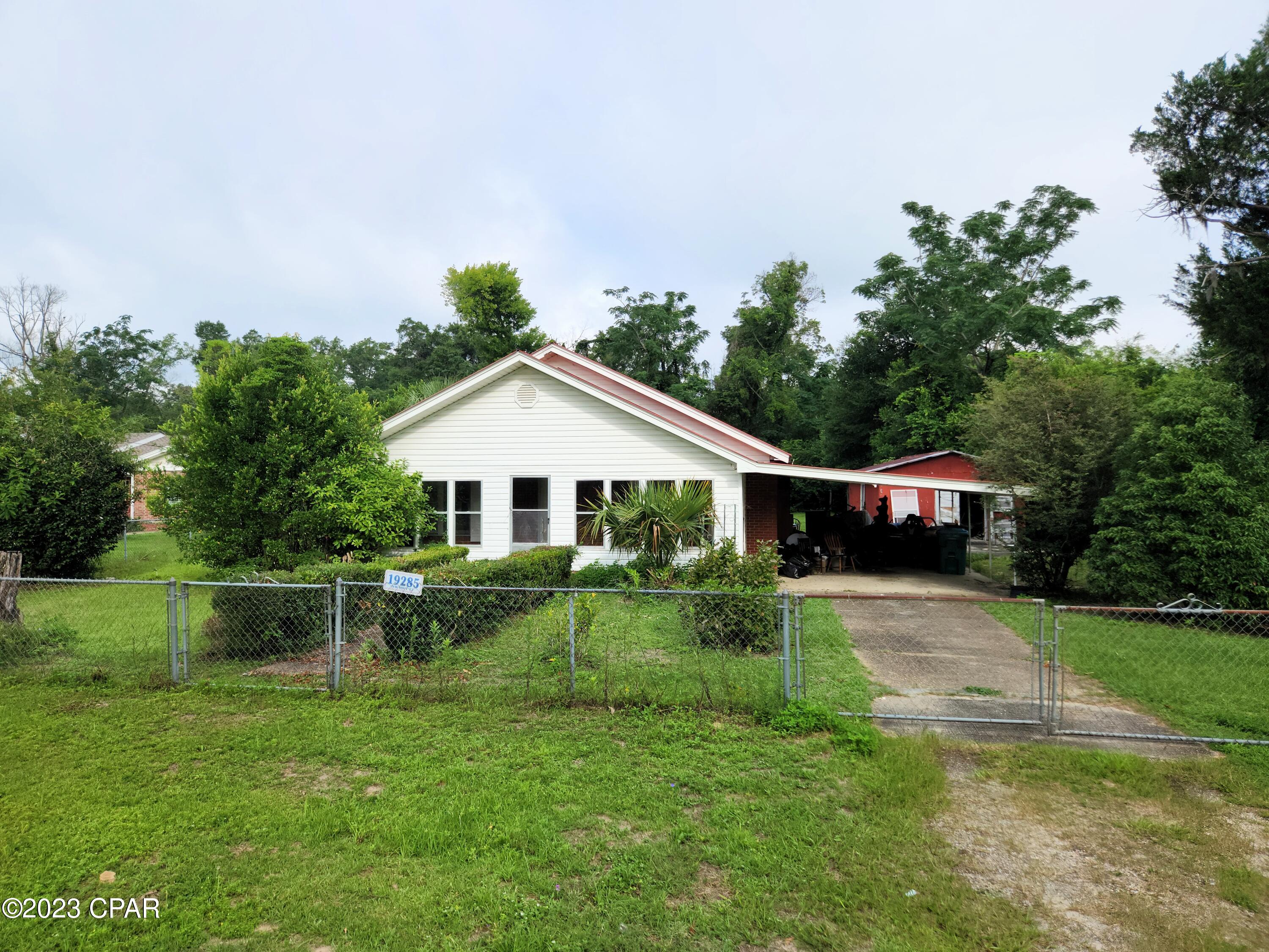 19285 NW SR 12, Bristol, FL 