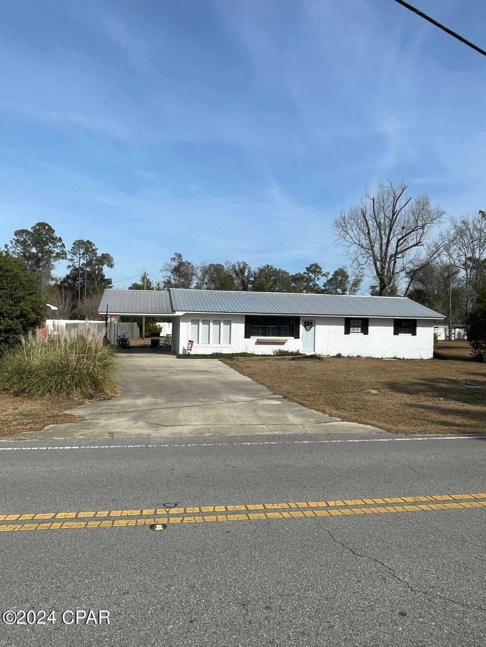 12708 NW Pea Ridge Road, Bristol, FL 