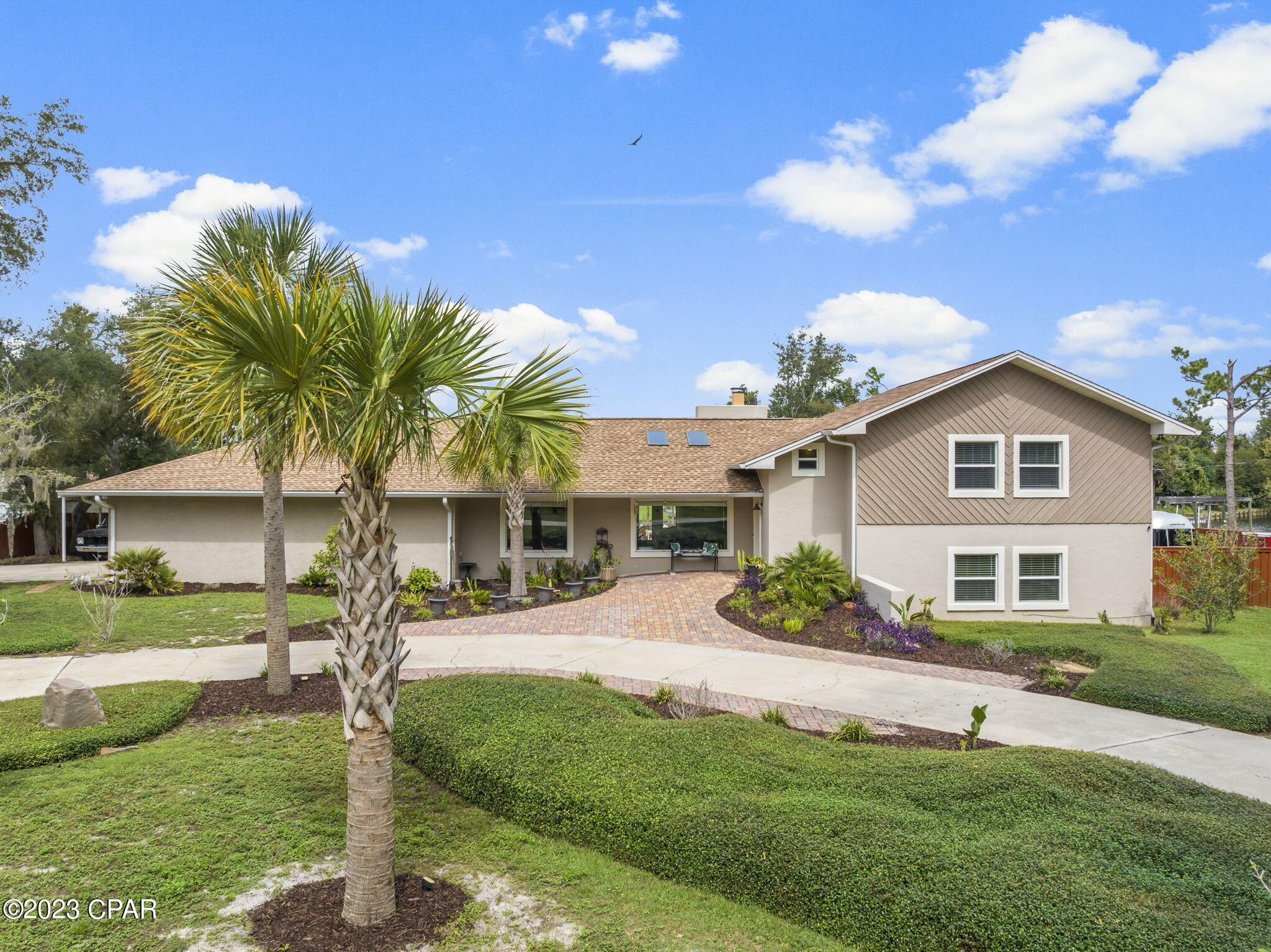 2522 Pretty Bayou Island Drive, Panama City, FL 32405