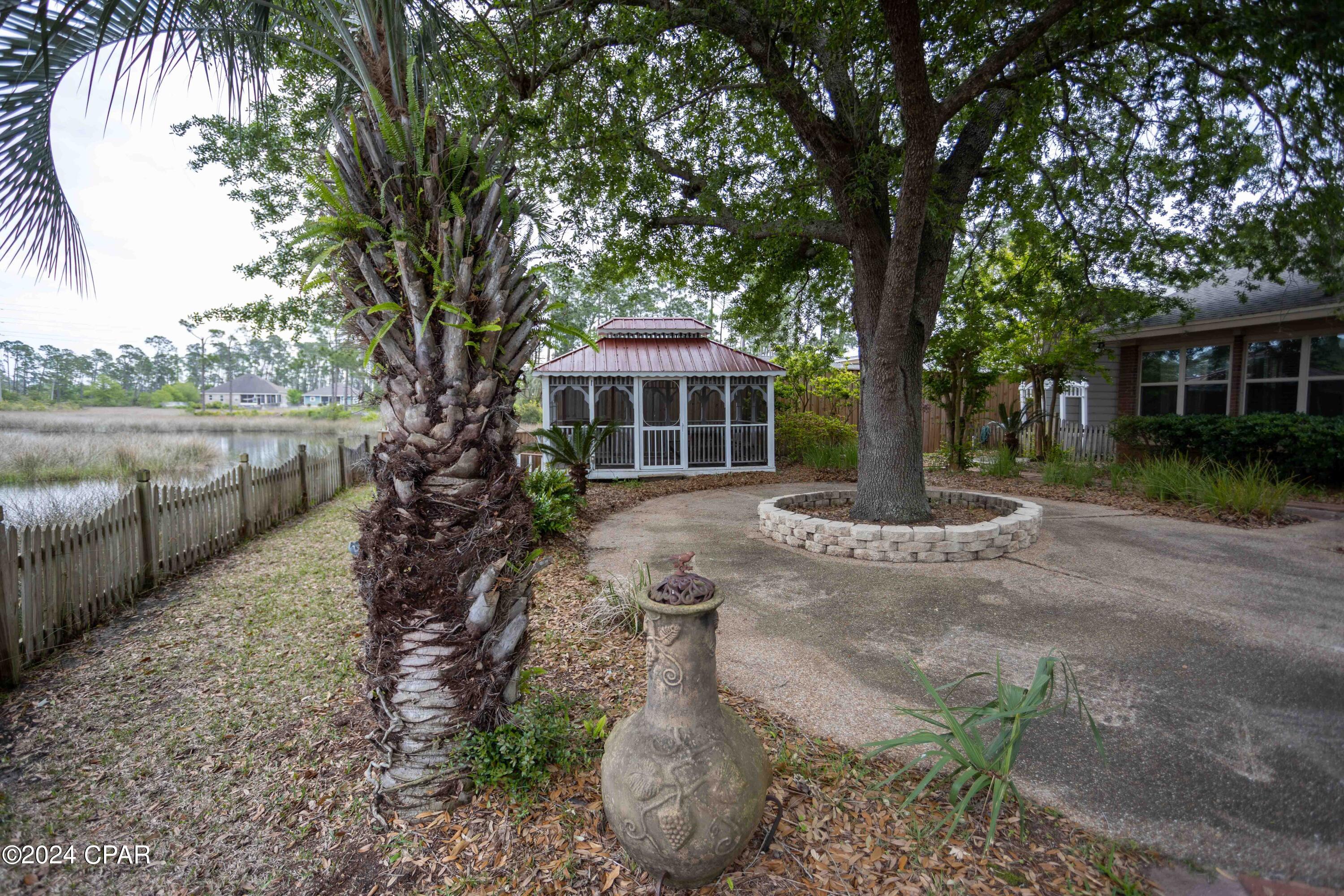 Photo of 2100 Coral Lynn Haven FL 32444