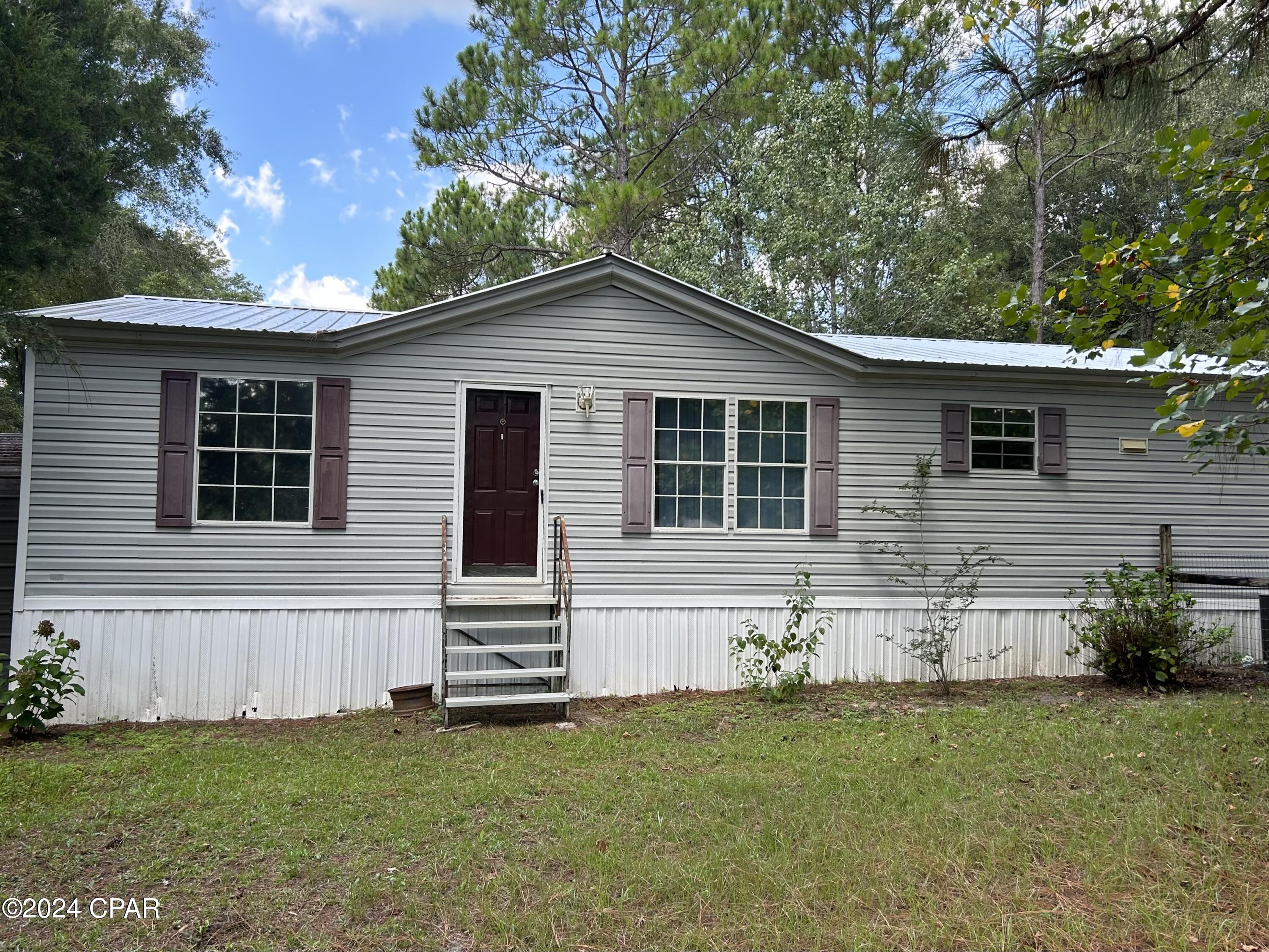 1786 N Highway 181, Westville, FL 