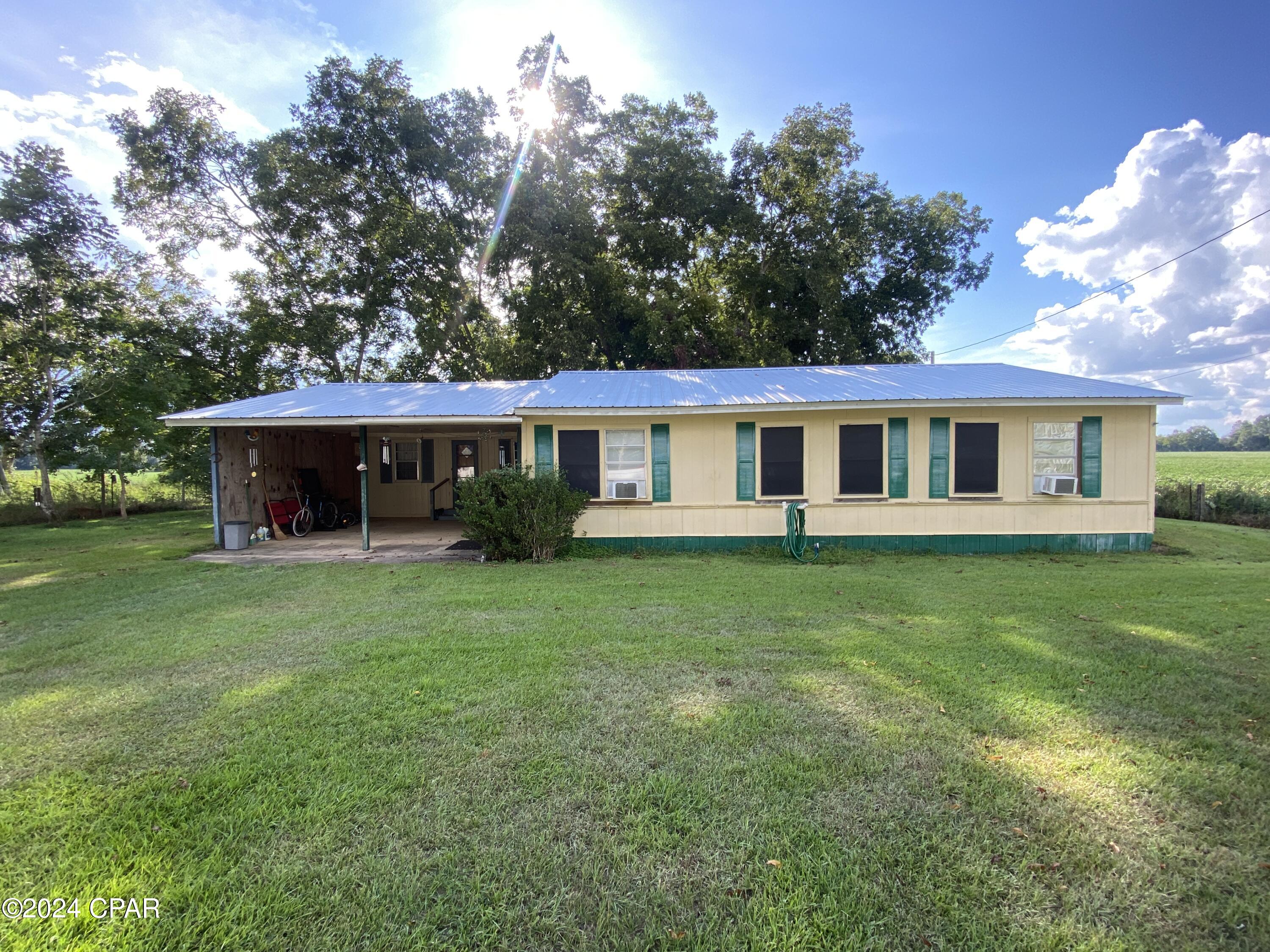 Photo of 4749 Barron Graceville FL 32440