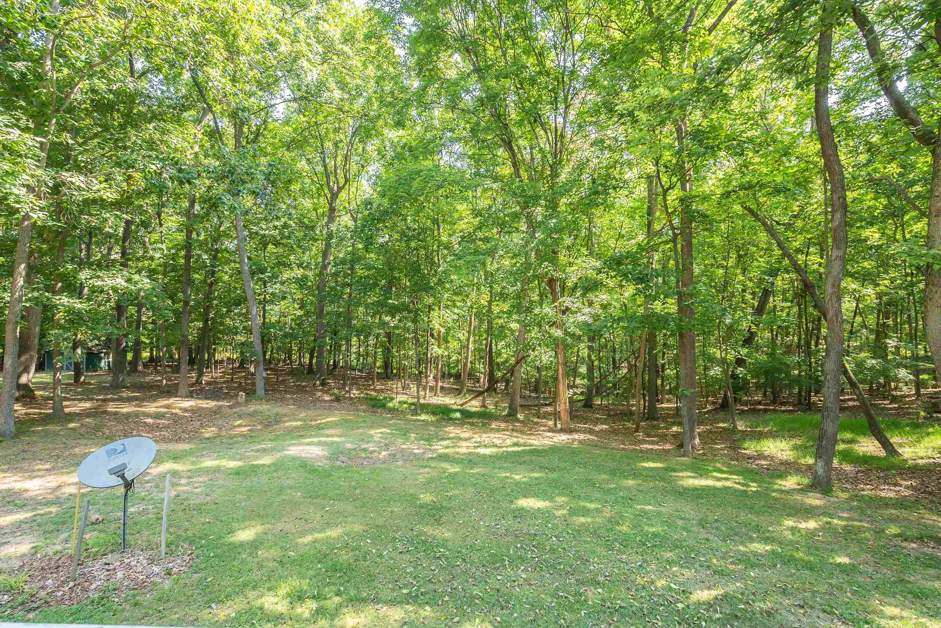1069 Woodmont Dr