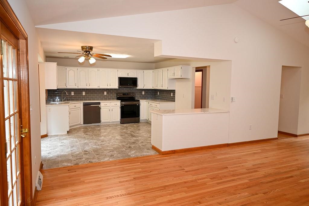 5662 Sugar Ridge Rd