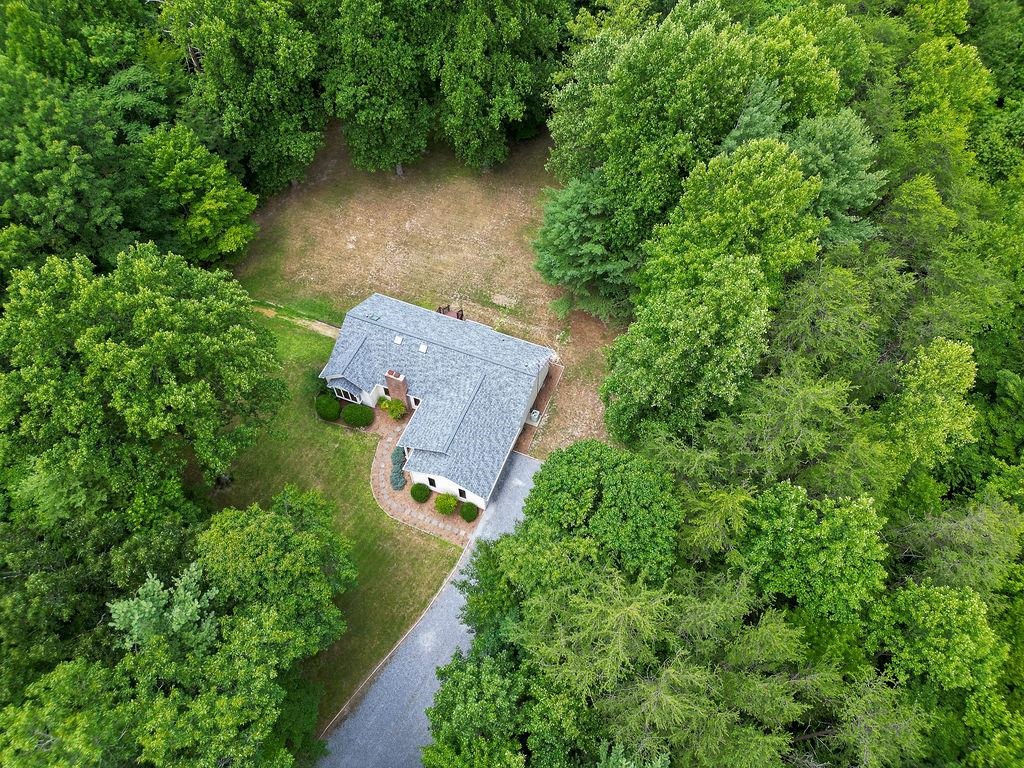 5662 Sugar Ridge Rd