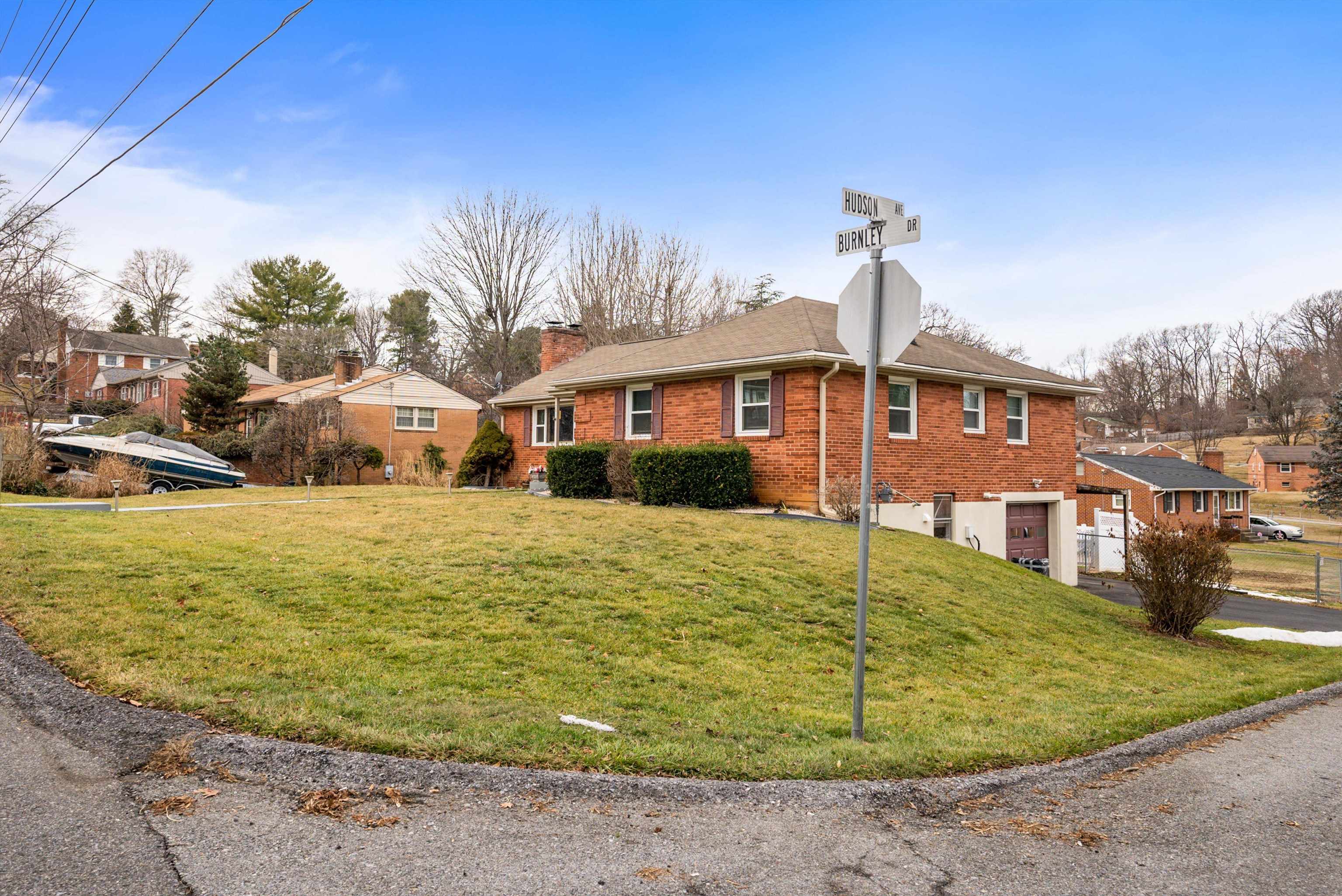 201 Burnley Dr