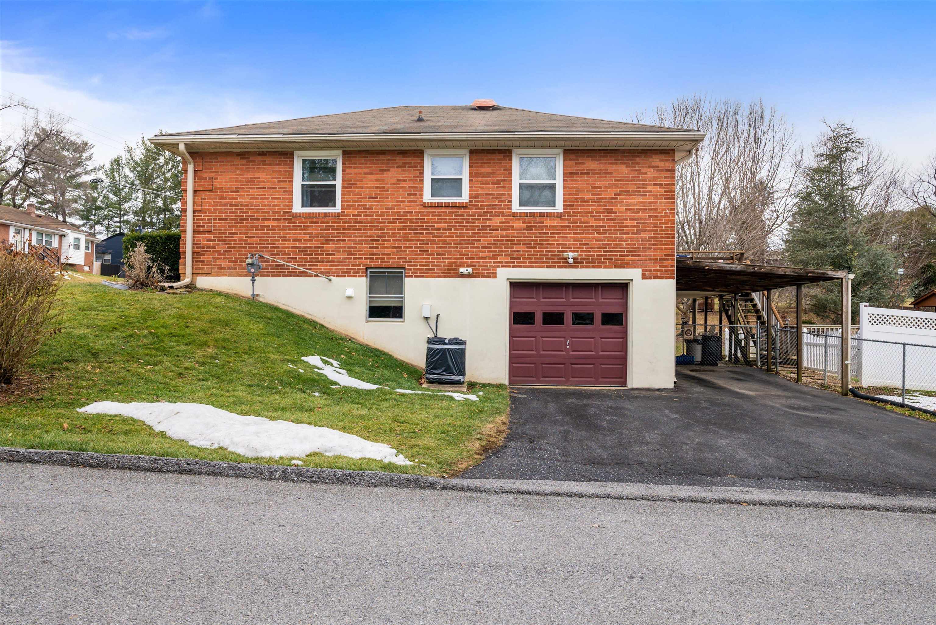 201 Burnley Dr