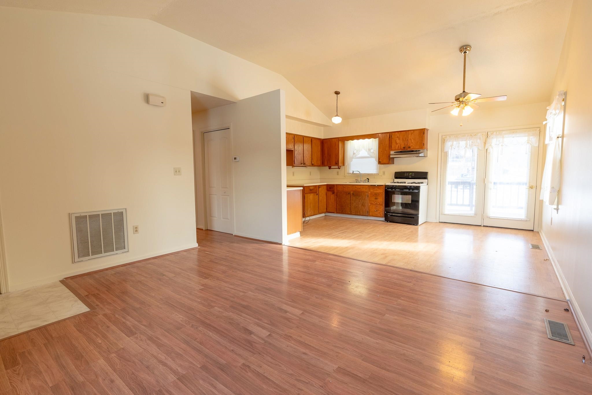 613 Ritchie Blvd