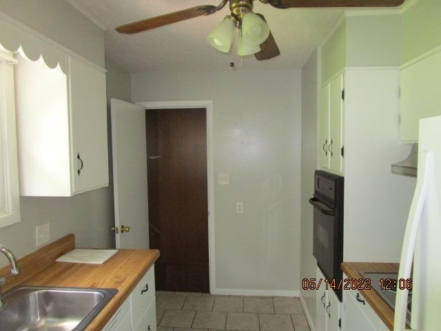 22 Herron St