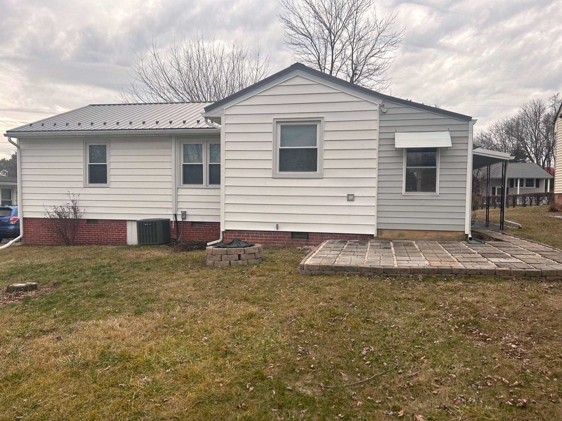 47 Roller Ave