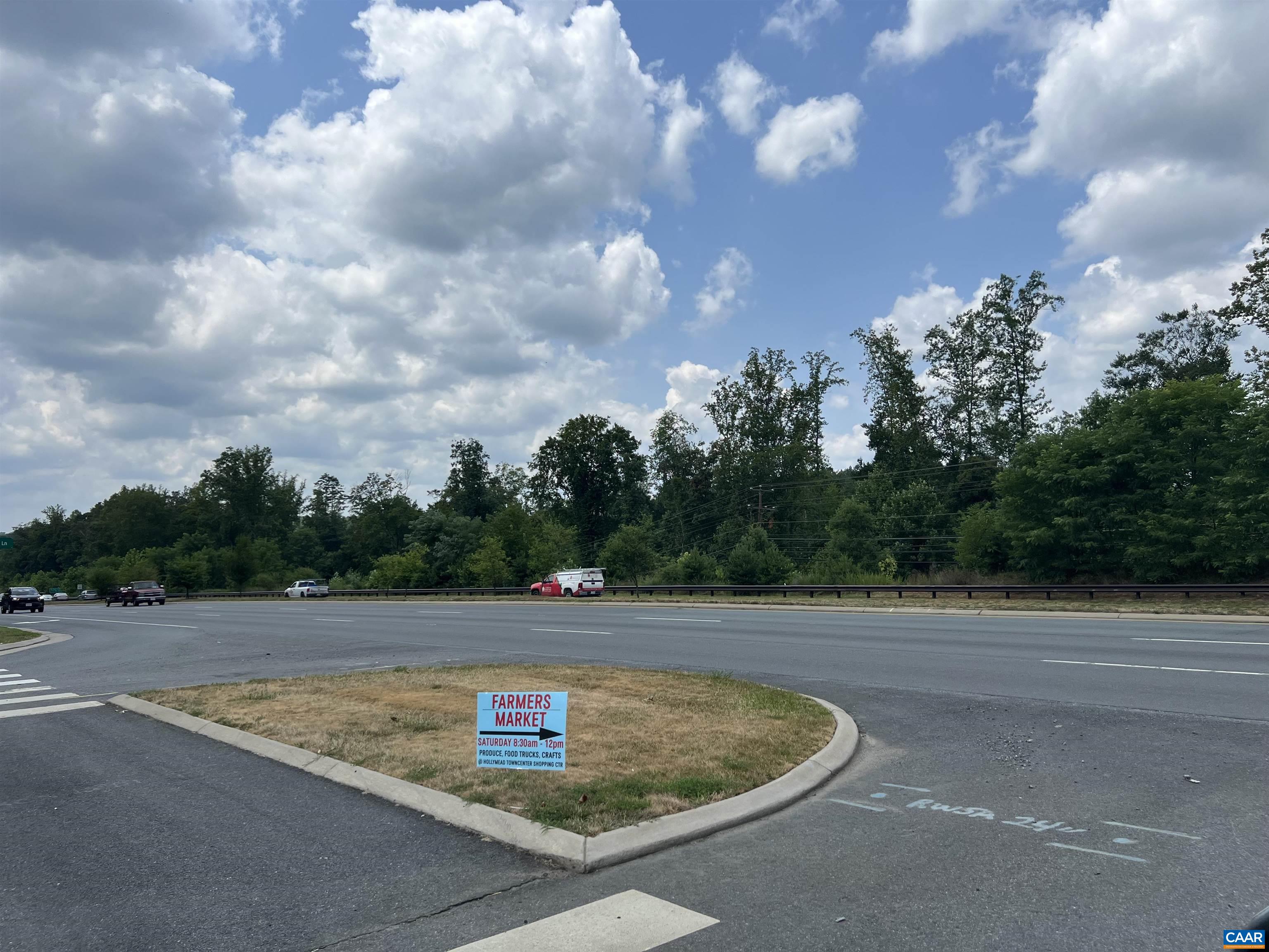Prime parcel front Seminole Trail and Berkmar Drive