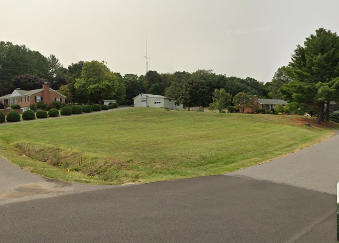 200 Robin Hood Rd