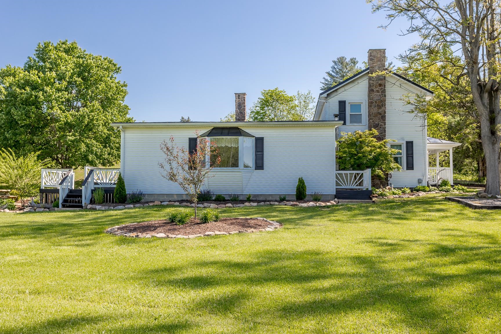 1099 Knightly Mill Rd