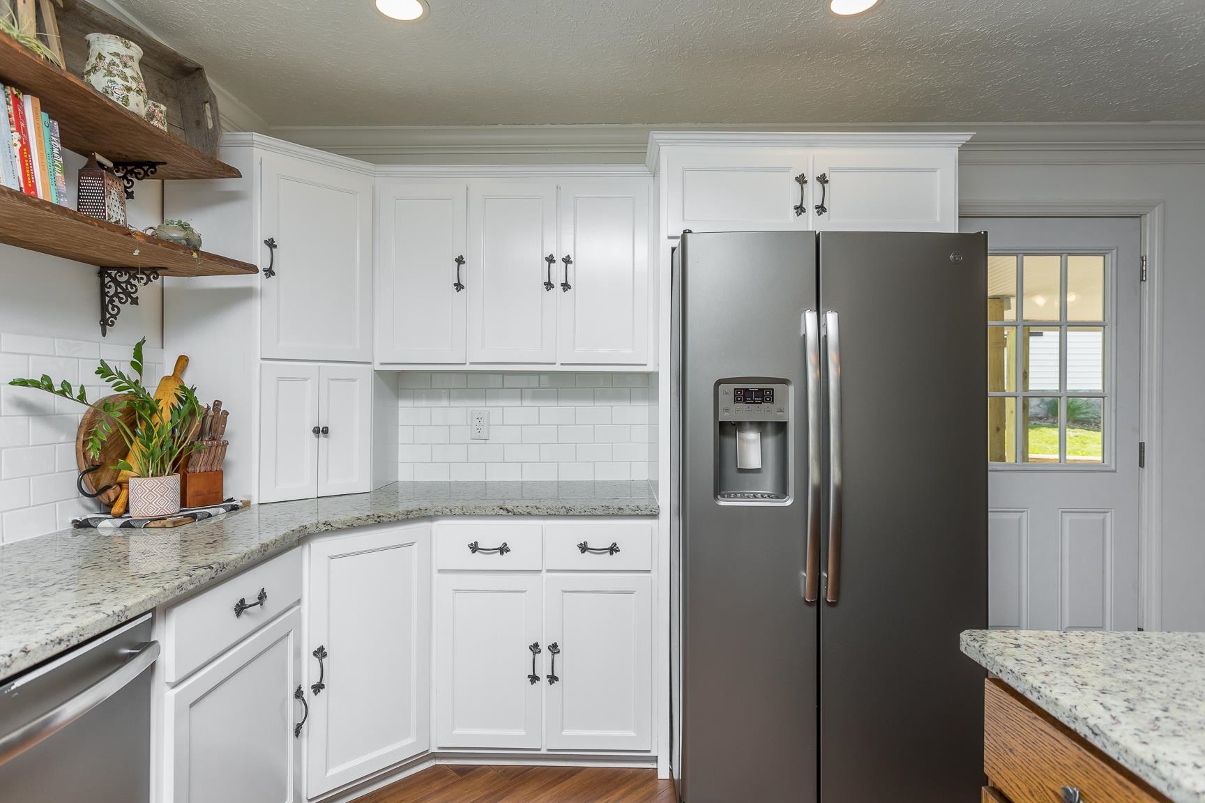 1099 Knightly Mill Rd