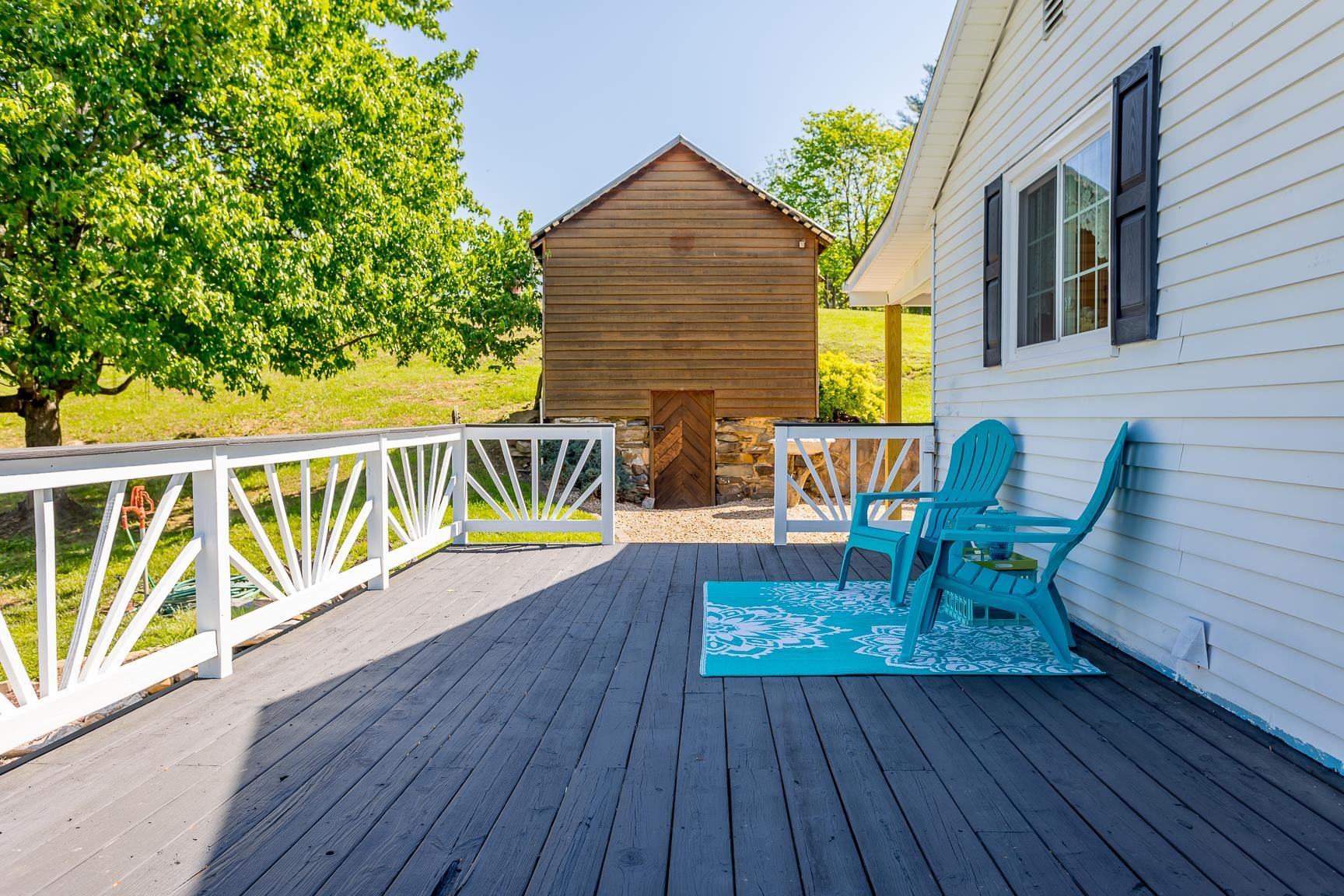 1099 Knightly Mill Rd