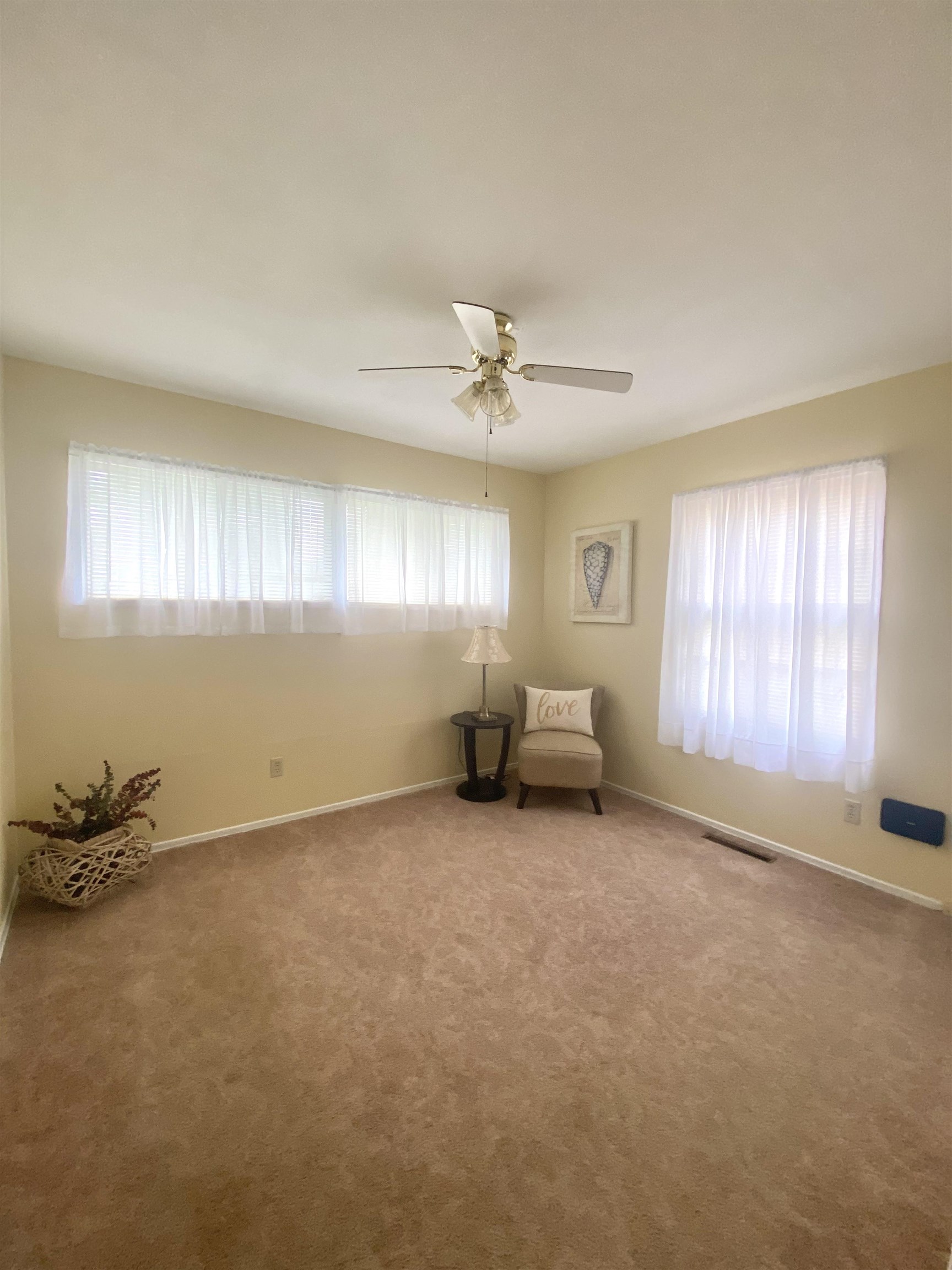 706 Cherry Hill Dr