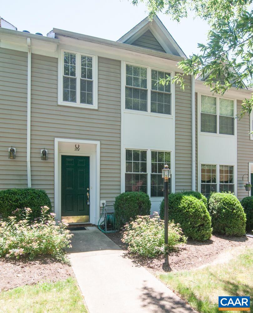 GREAT LOCATION IN FOREST LAKES. CLOSE TO SCHOOLS/SHOPPNG/PLAYGROUND. MANY AMENTIES TO ENJOY. FRESHLY PAINTED THROUGHOUT. NEW CARPETING THROUGHOUT. NEW KITCHEN FLOORING. WOOD BURNING FIREPLACE IN LIVINGROOM WITH BOOKCASE SURROUND. TWO MASTER BEDROOMS/MASTER BATHS UPSTAIRS WITH WALK-IN CLOSETS. PATIO IN REAR WITH STORAGE SHED.   2 SEPARATE HOA FEES. FOREST LAKES $286 AND WORTH CROSSING $264