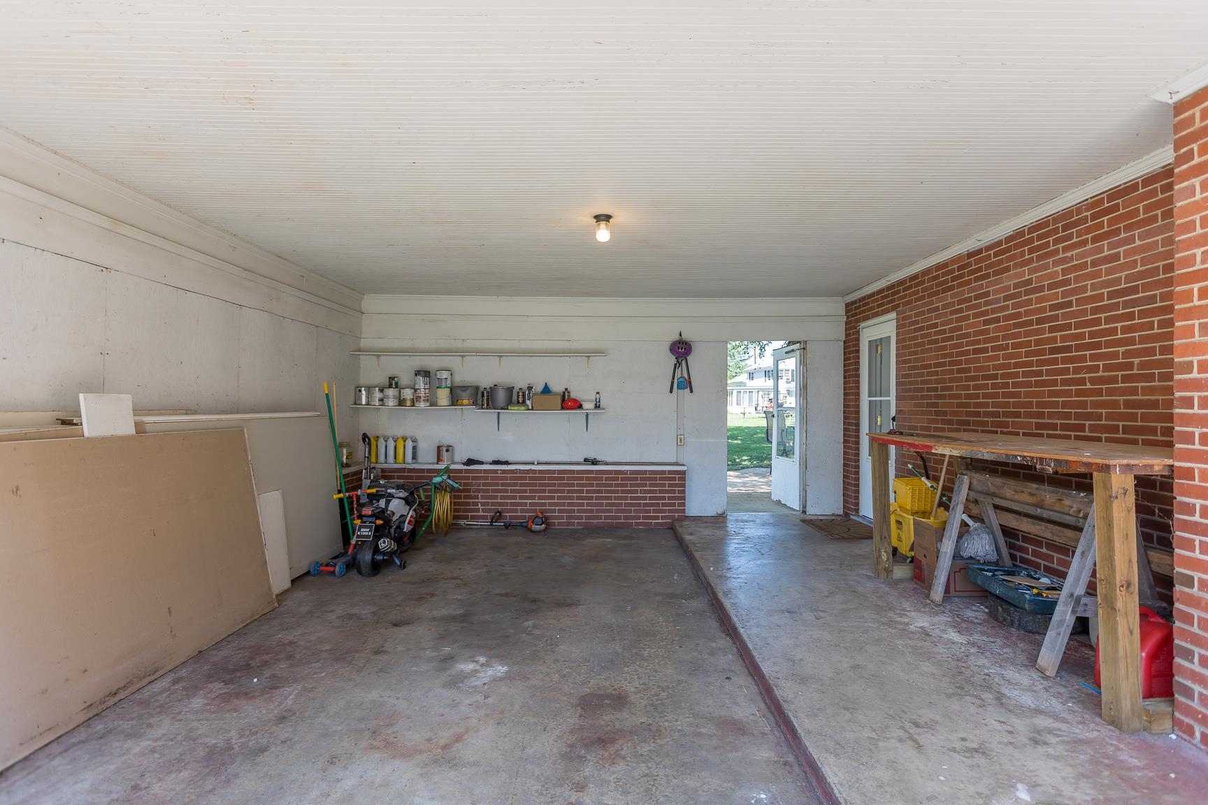 1215 Crofton Ave