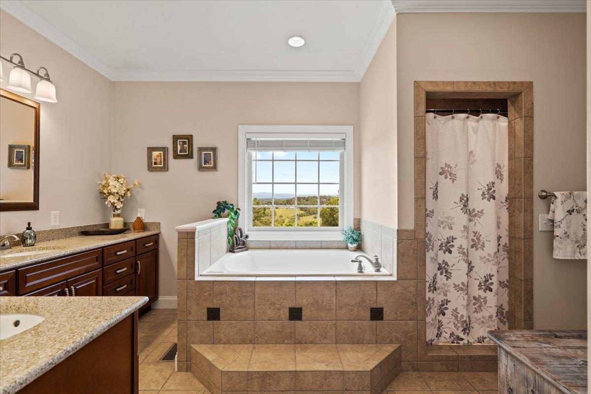 86 Lorway Farm Ln