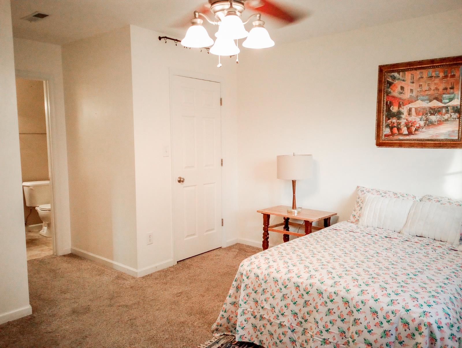 121 Falcon Ln