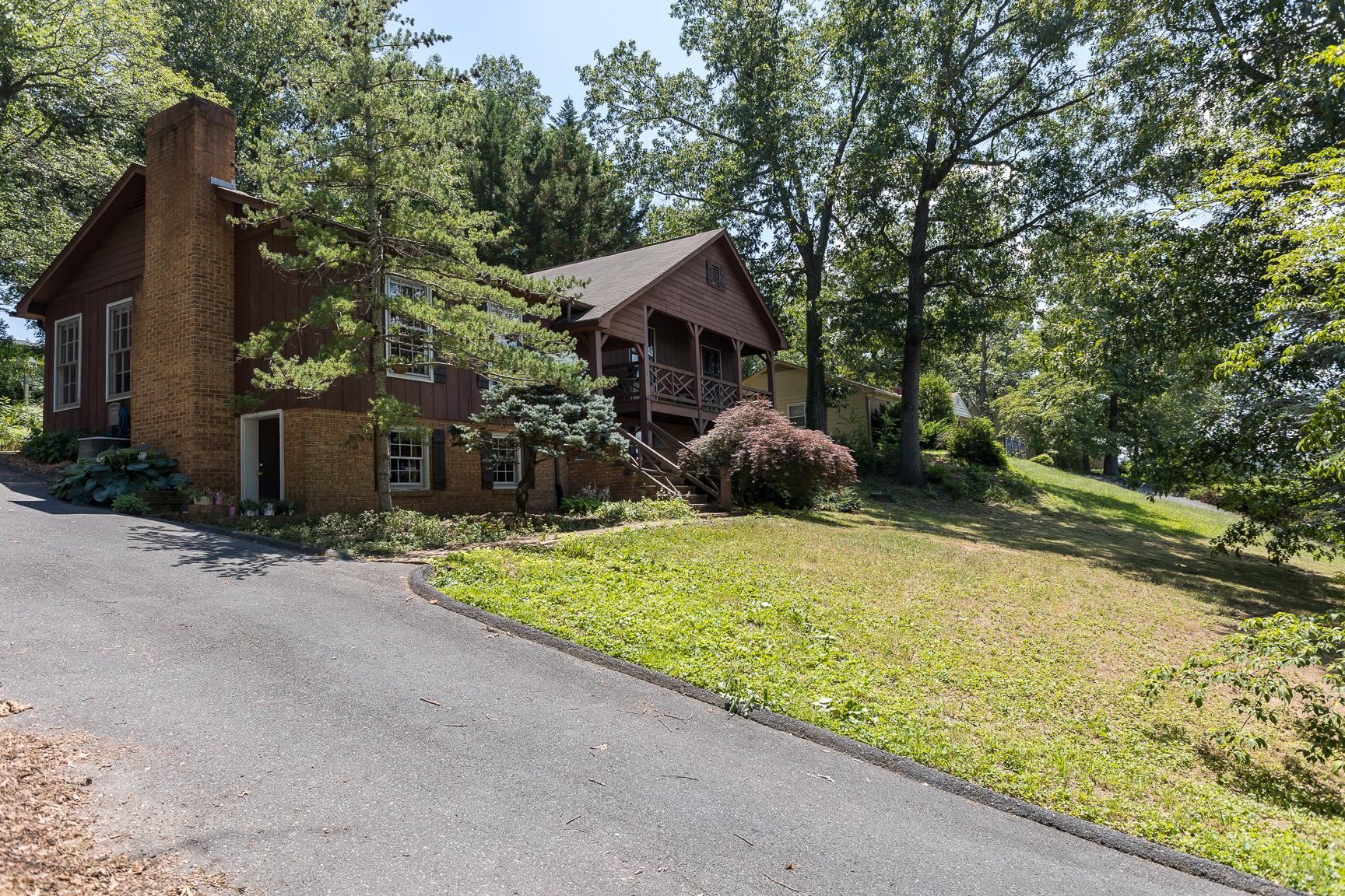 81 New Brunswick Rd