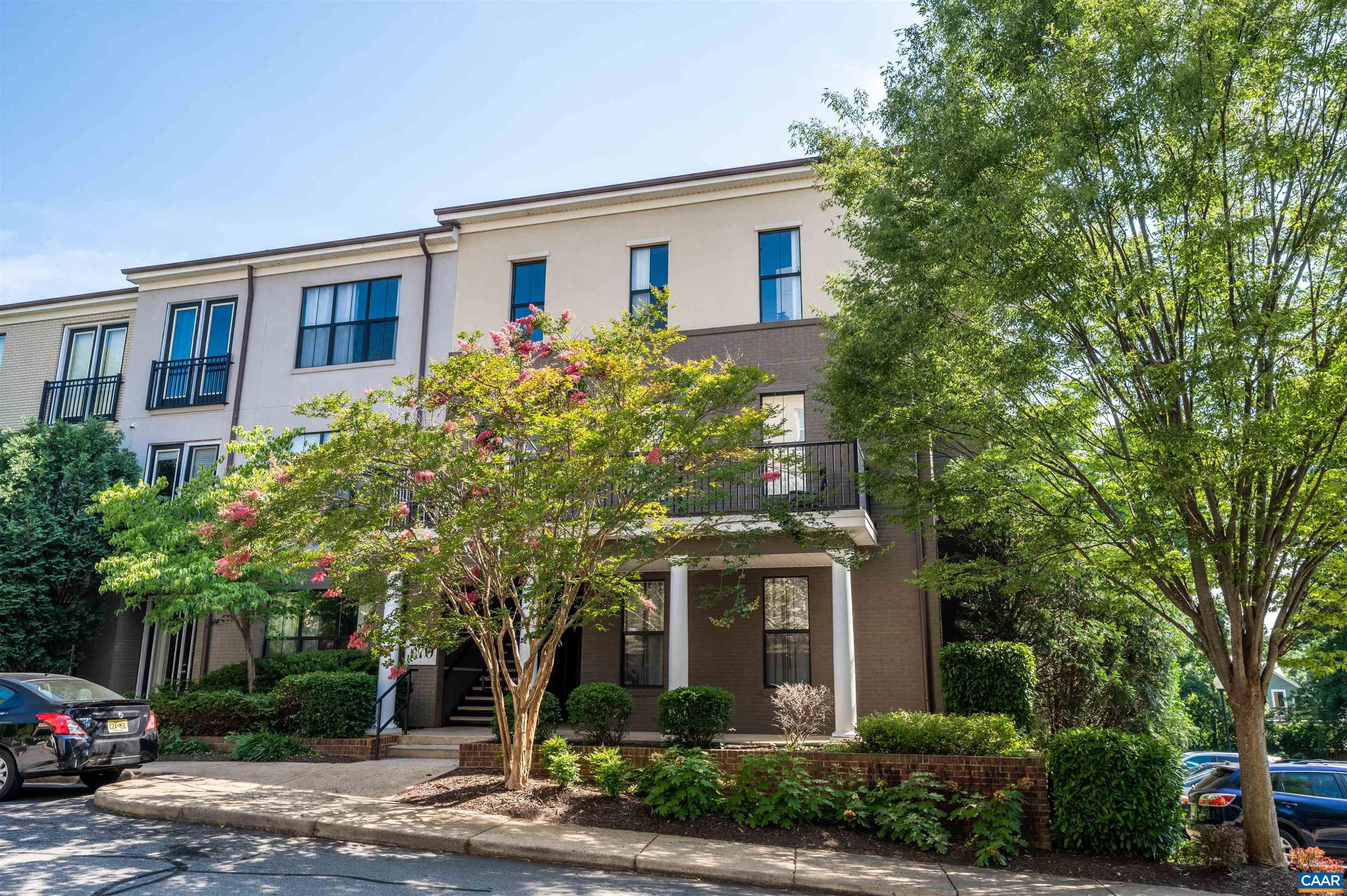 Unique and desirable floor plan in Beautiful Walker Square in the Heart of Downtown Charlottesville! The building is located just across from the community clubhouse where all owners have access to pool, 24 hr exercise facility and business center. The end unit condo provides natural light through tall windows and a Large bedroom, larger than other units, with an alcove for a desk and a walk-in closet. This spacious one bedroom, one bathroom condo features an open floor plan with brand new carpet, stainless steel kitchen appliances, full size washer and dryer, generous closet space. Walk to everything Charlottesville has to offer: UVA Medical Center, West Main shopping/dinning, the Corner and the Historic Downtown Mall.  Enjoy maintenance free living with and an HOA  that includes internet, all exterior maintenance, pool, fitness center, clubhouse, trash and snow removal.  Buy this now to avoid the Spring Market competition and enjoy owning a prestigious Walker Square Unit!