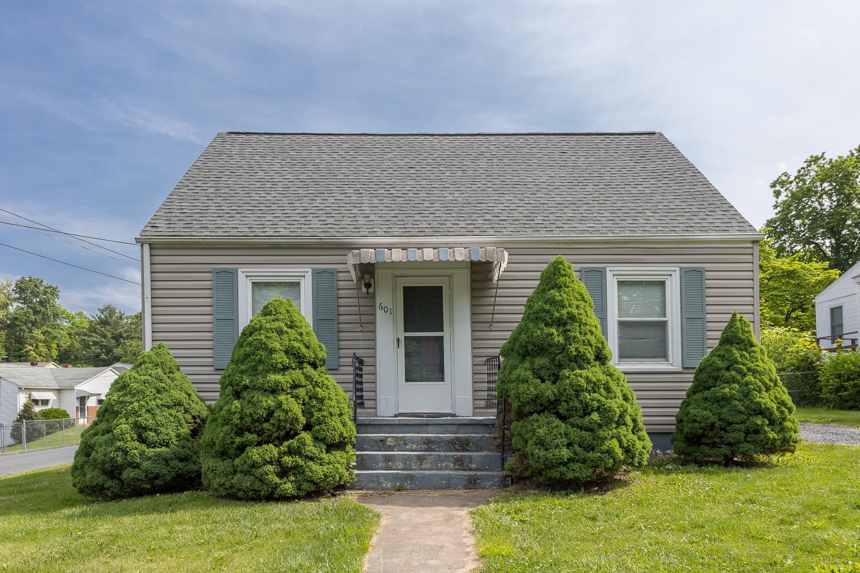 601 Spottswood Rd