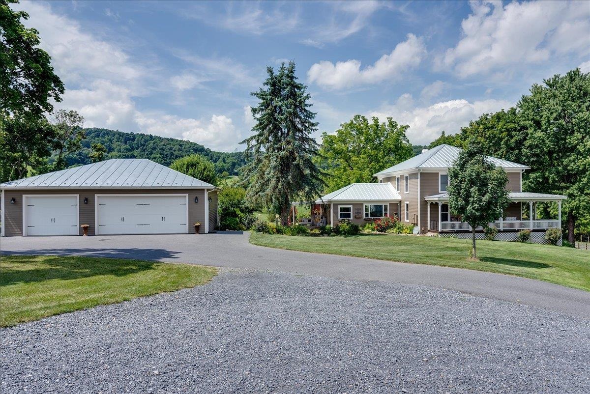 142 Mt Ida Ln