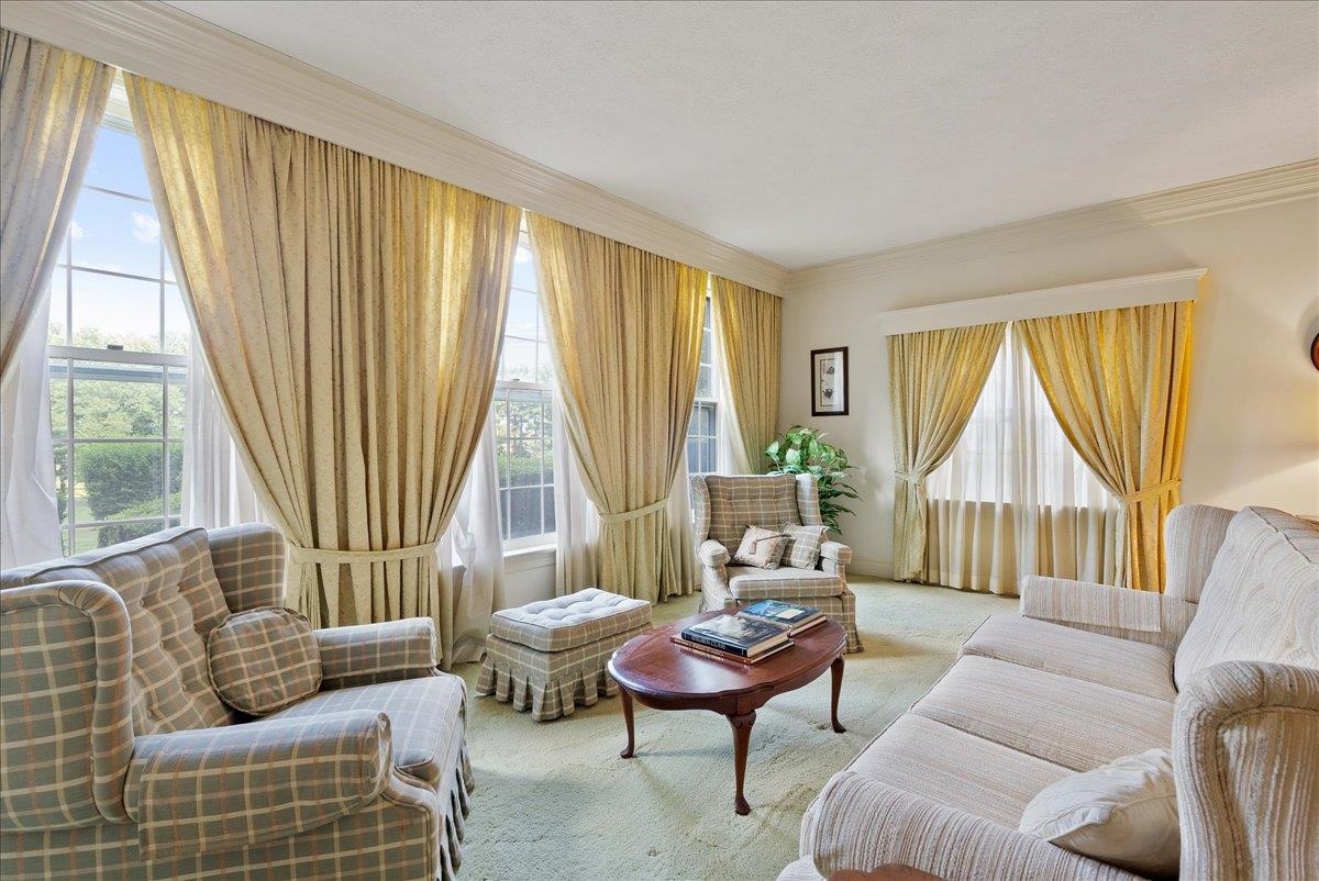 817 Old White Bridge Rd