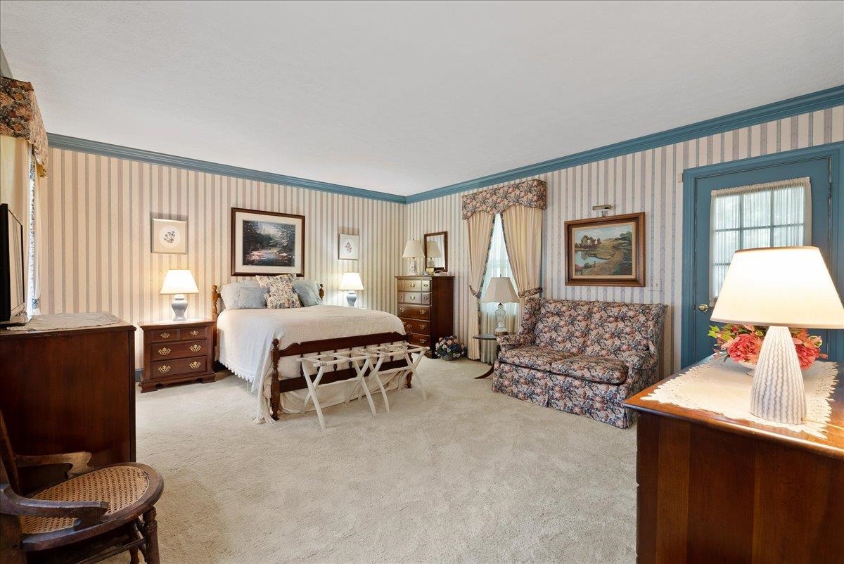 817 Old White Bridge Rd