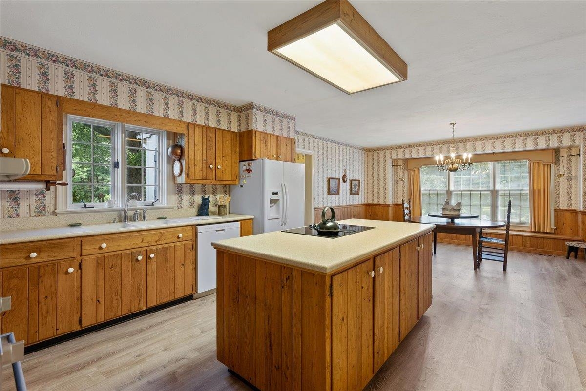 817 Old White Bridge Rd