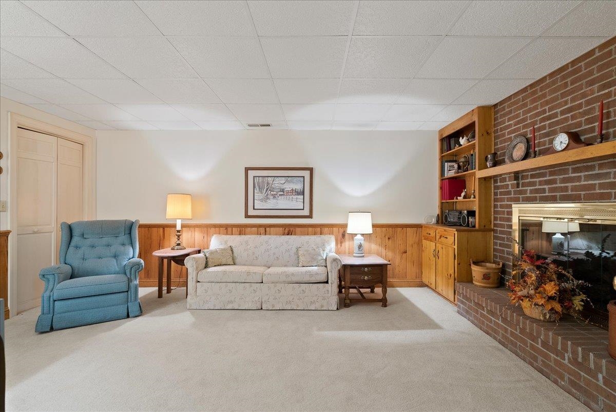 817 Old White Bridge Rd