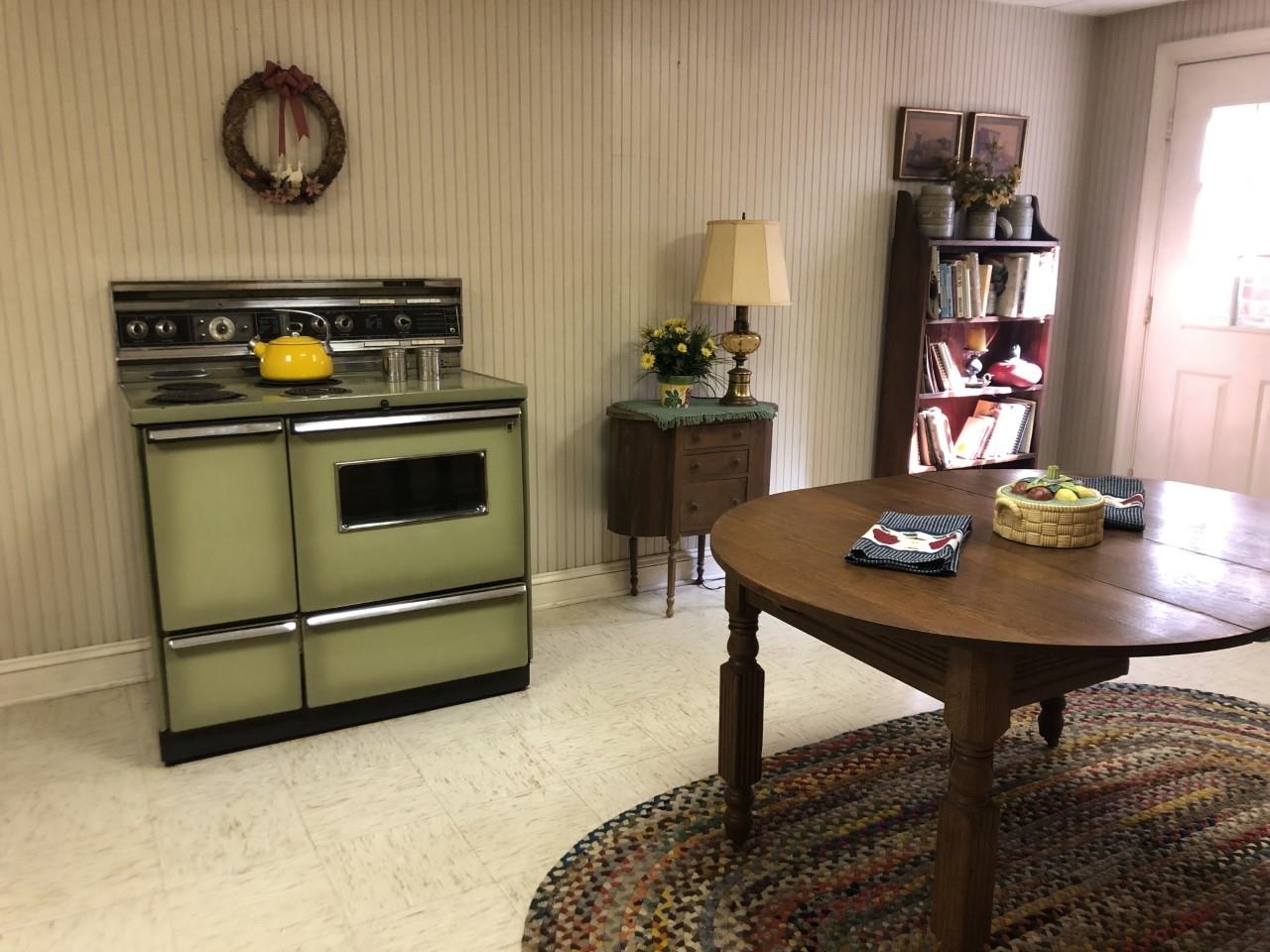 817 Old White Bridge Rd