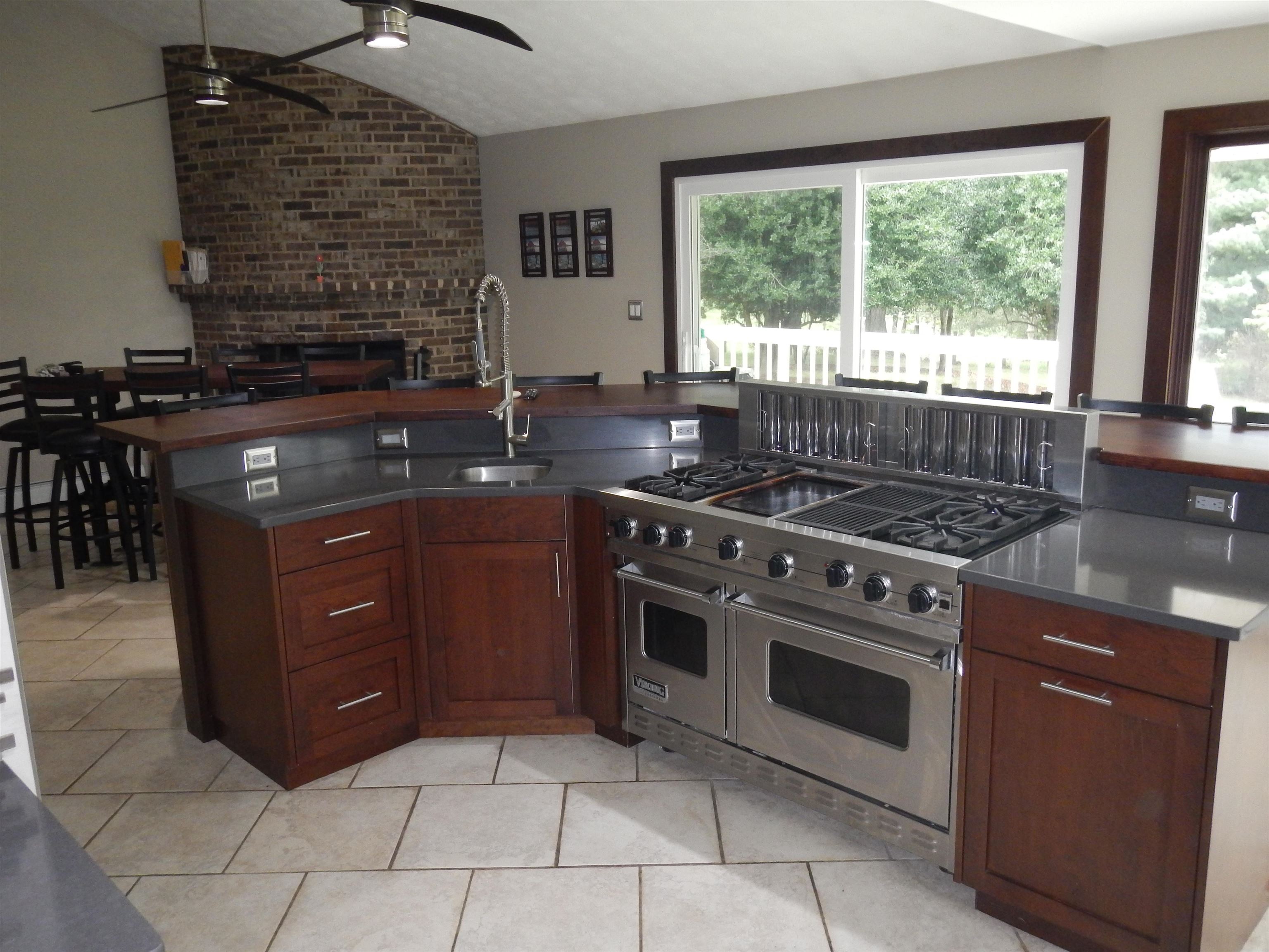 288 Twin Hill Rd