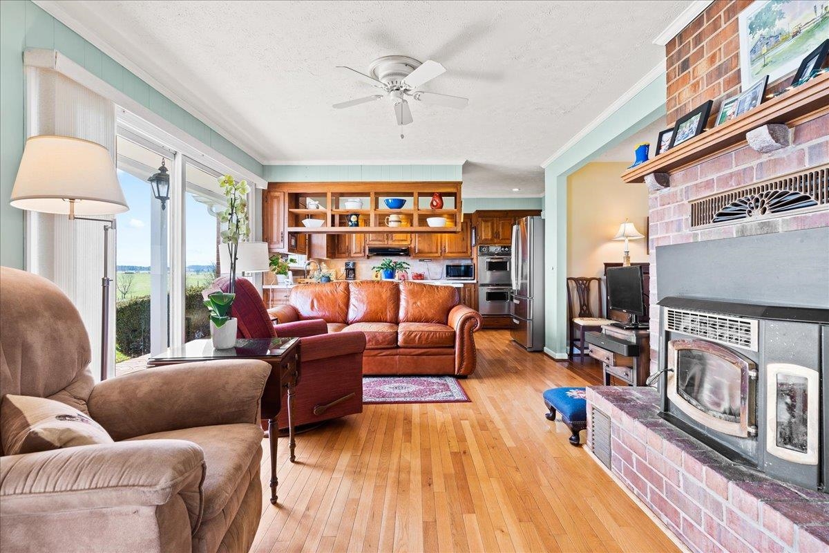 1308 Long Meadow Rd